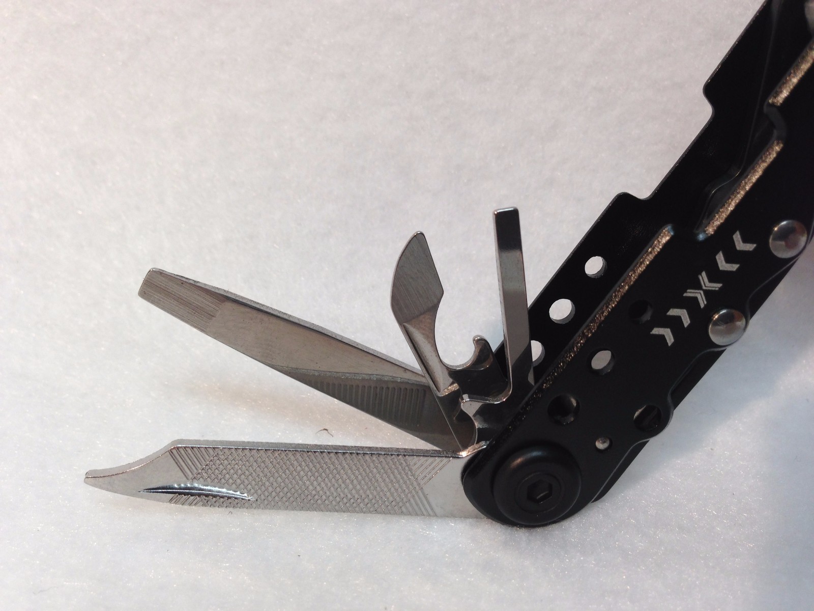 New 13 In 1 Pocket Sized Multi-tool MULTI FUCTION TOOL PLIERS