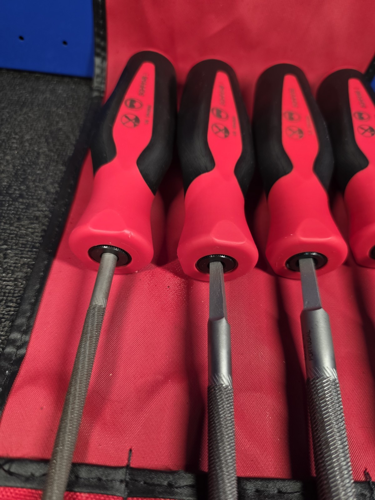 Snap-on Tools SGHBF200A 4-Piece LIGHT USE Red Handle Round File Set See Details