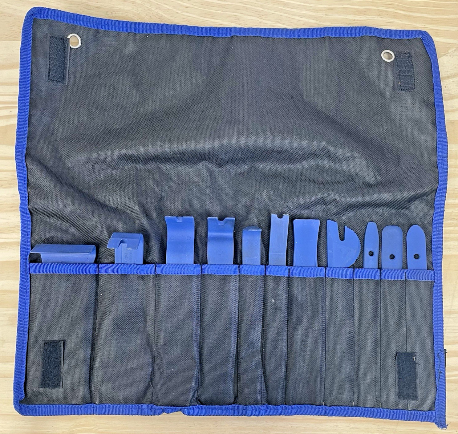 Cornwell Tools HRC6642 Upholstery Trim Panel Remover Pry Tool Kit USED #T42