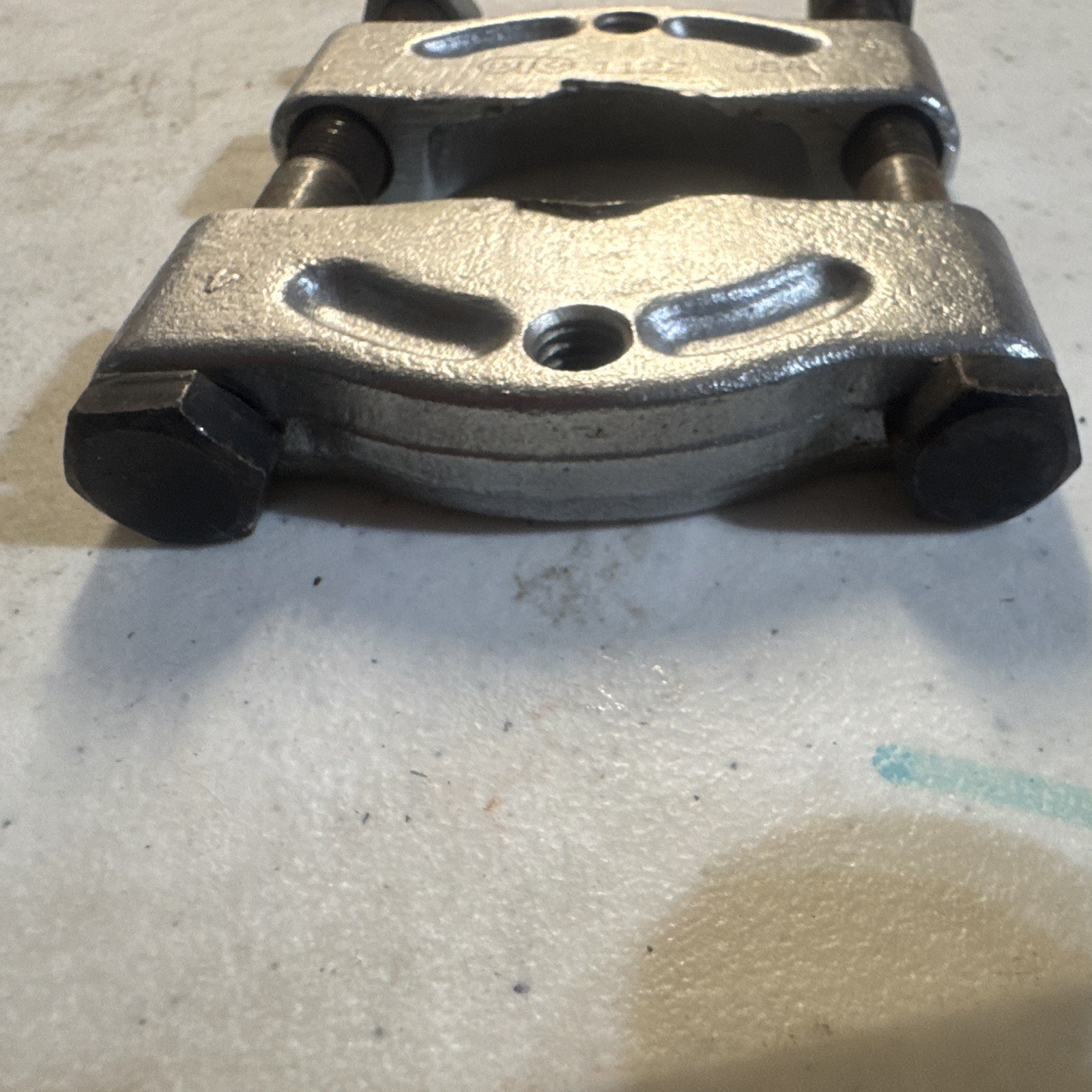 OTC 1122 Bearing Splitter