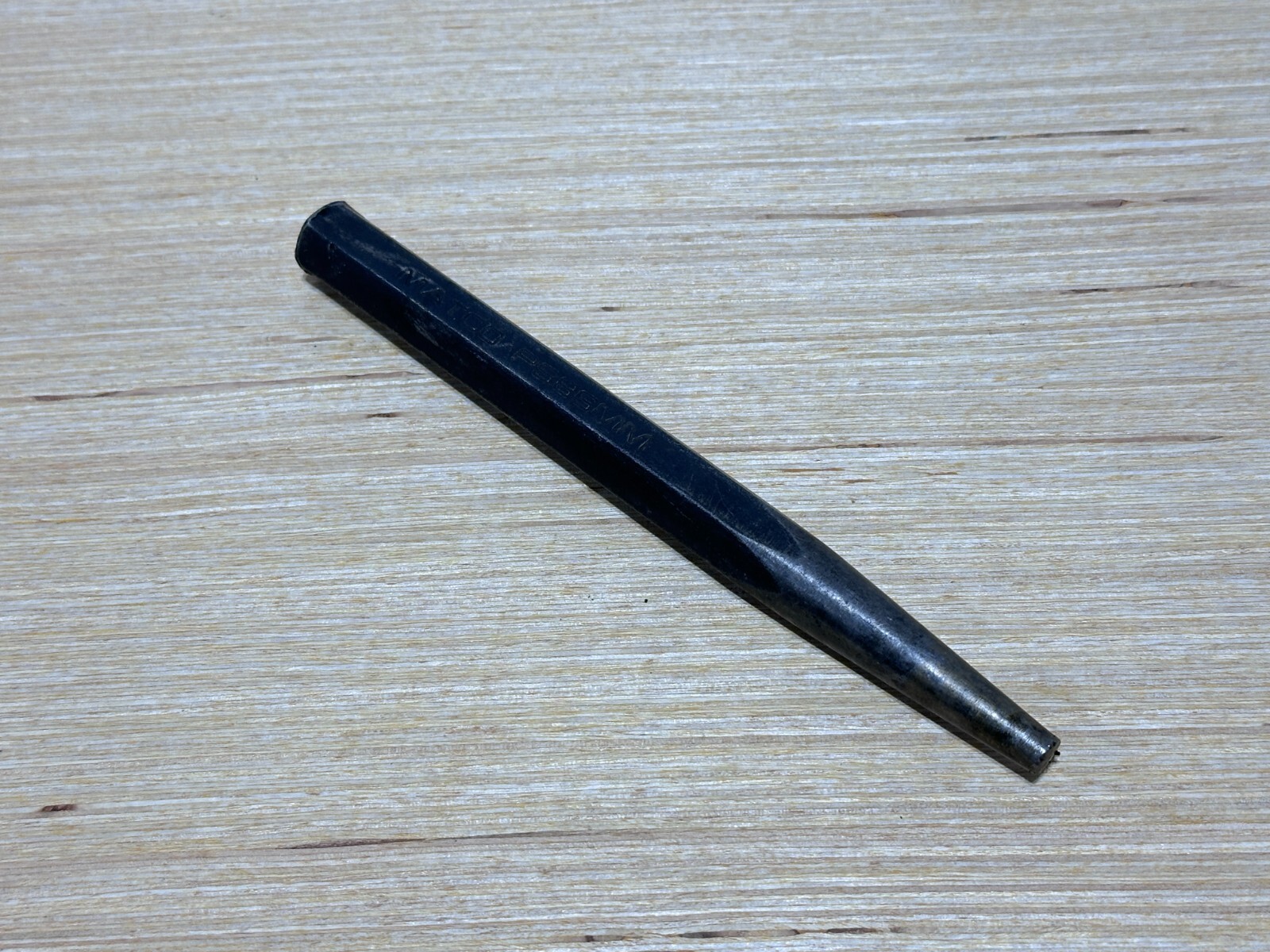 Matco Tools USA PS86MM 6″ Length 1/4″ SAE Black Oxide Starter Punch