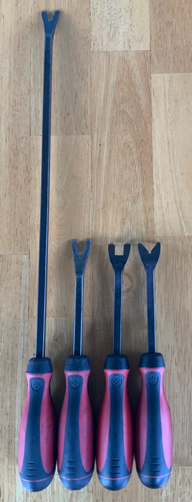 MAC TOOL 4-PC. MAC-GRIP™ UPHOLSTERY TOOL SET