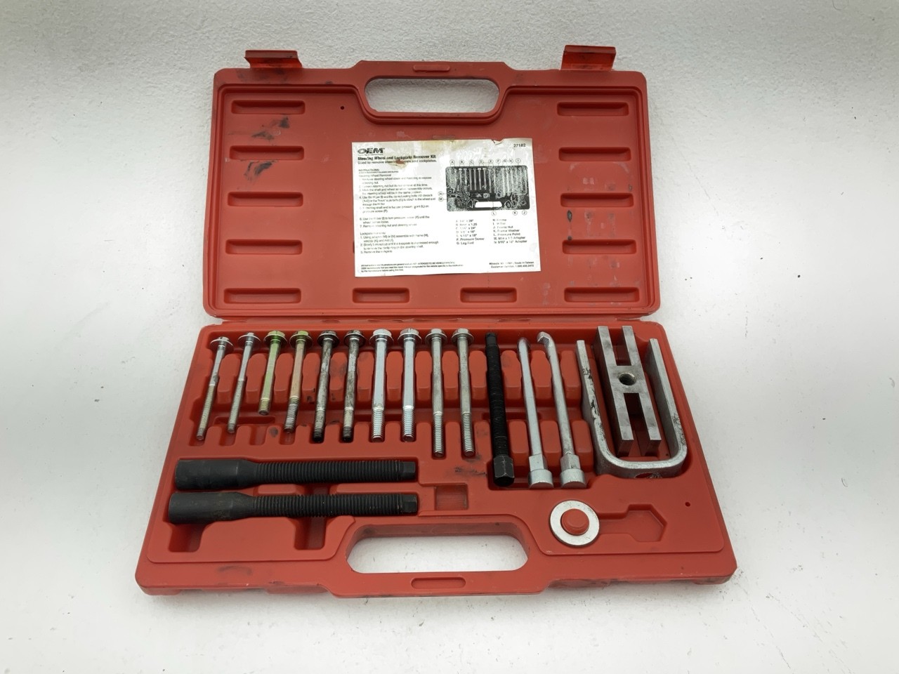 USED #32 – OEM TOOLS 27182 Steering Wheel Puller Set Removal Kit Lock Plate Tool