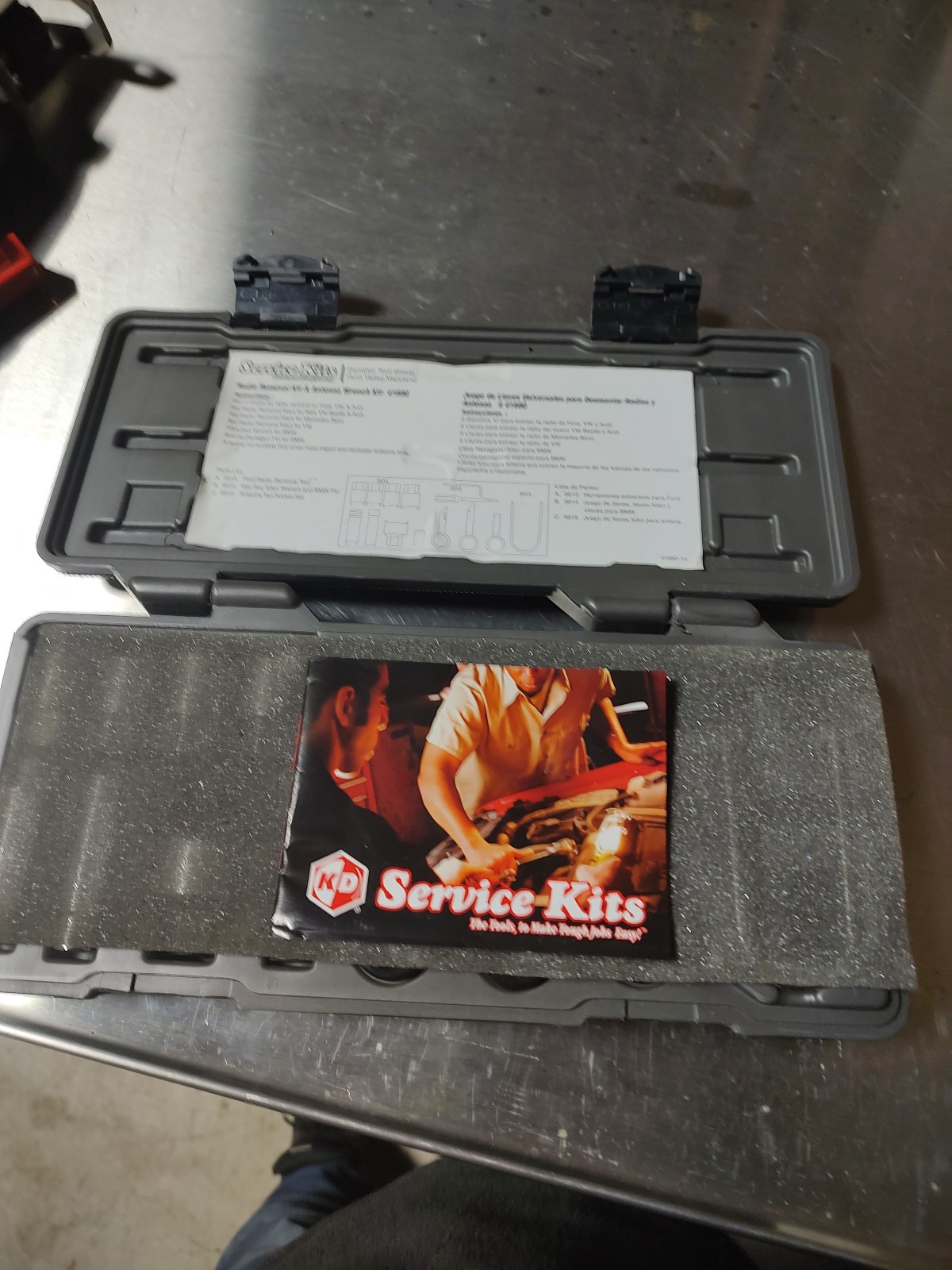KD 41680 RADIO & ANTENNA SERVICE KIT