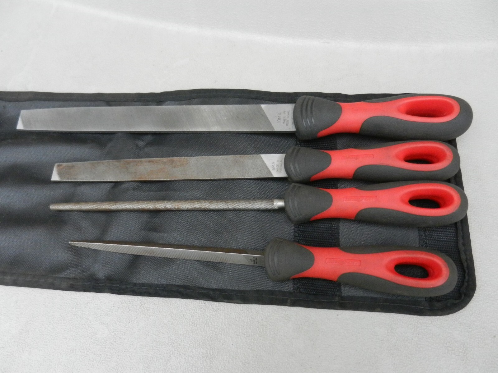 Snap On 4 Piece File Set Model PAKKB069 Red/Black handles W/ Case Used
