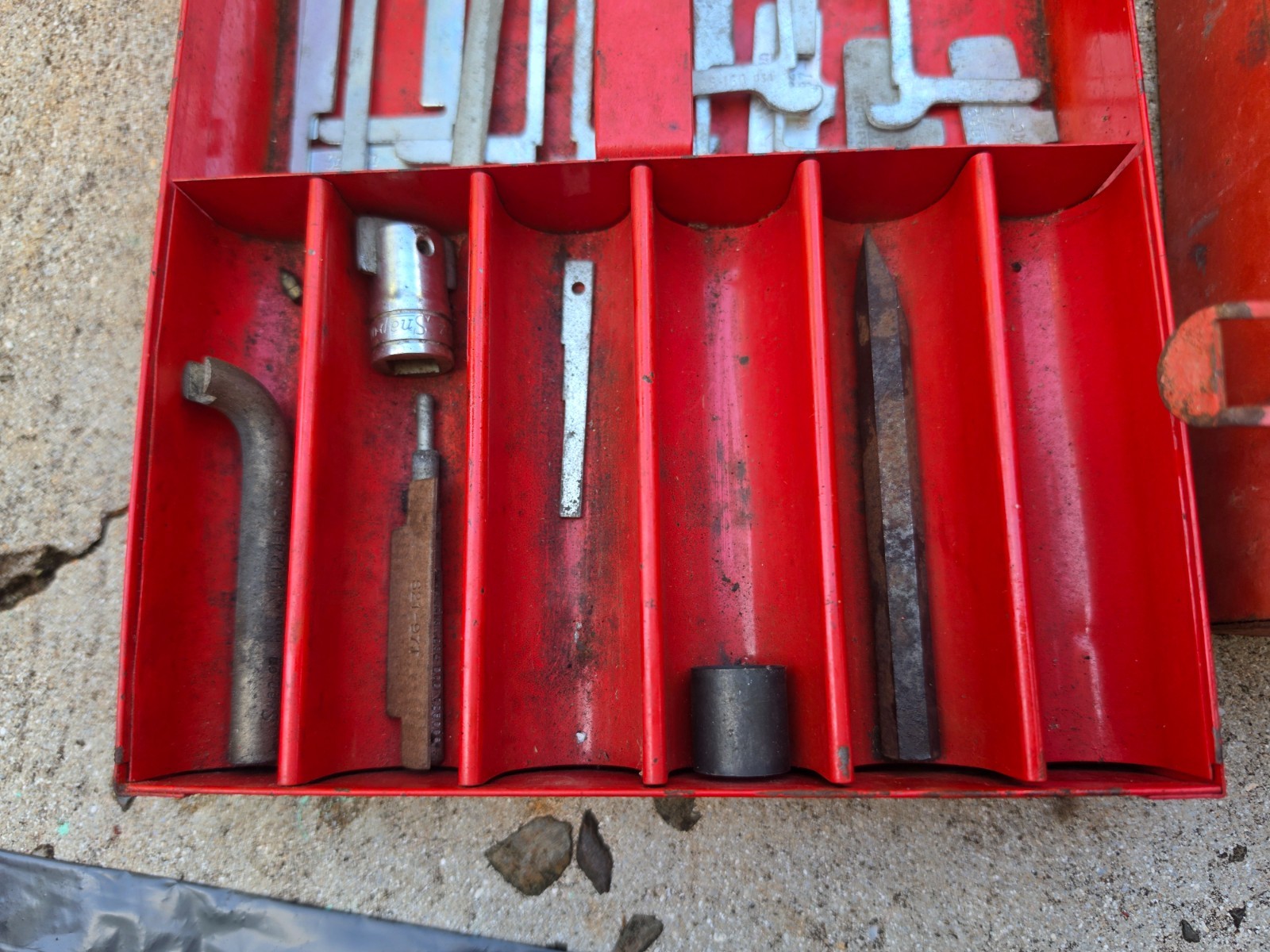 1950 SNAP ON tool box VINTAGE CARBURATOR ADJUSTMENT TOOLS SOCKETS MEASURE TOOLS