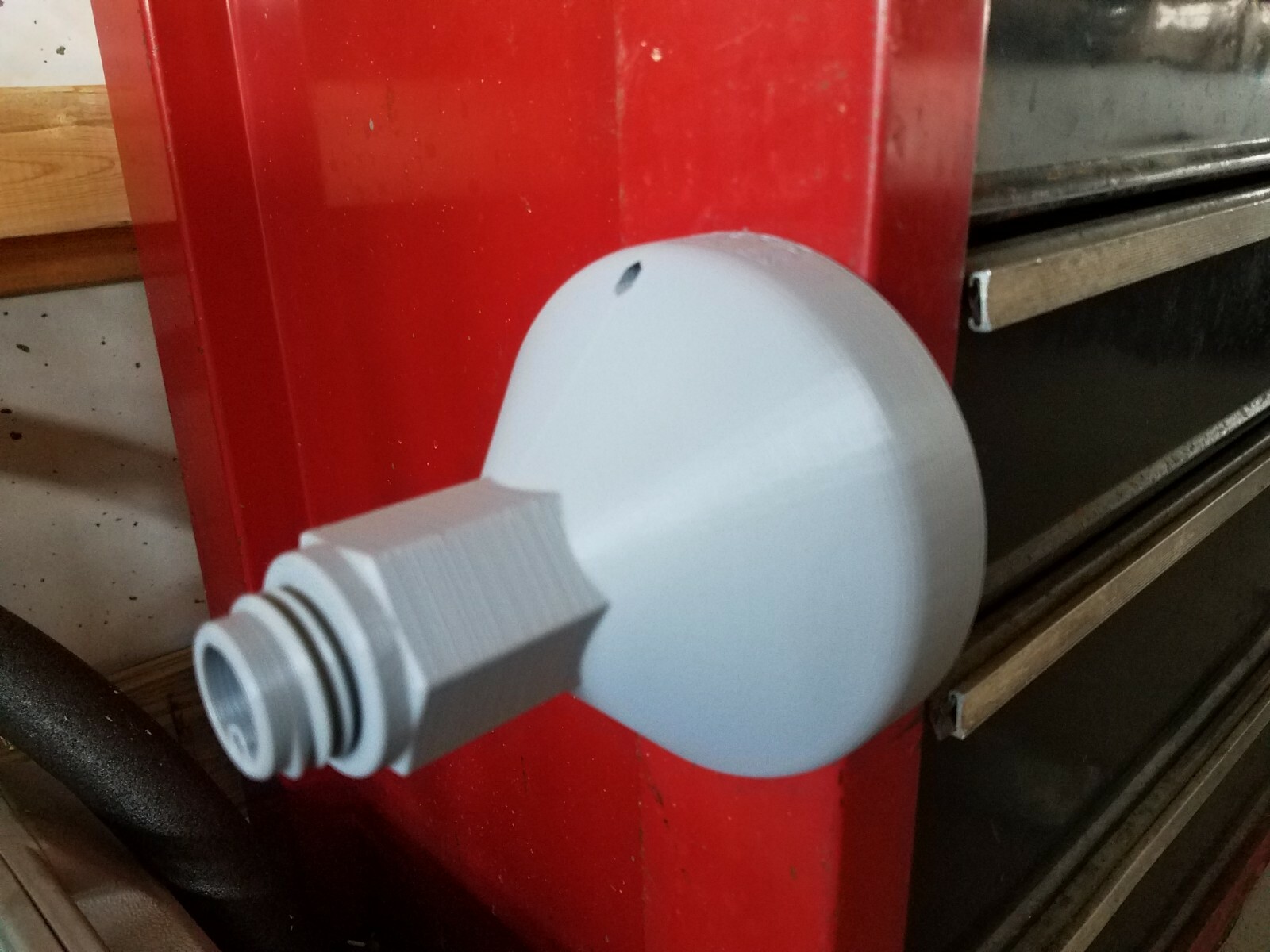 No Spill Locking Oil Funnel for Ford & Powerstroke – Vented High Flow/Magnetic!