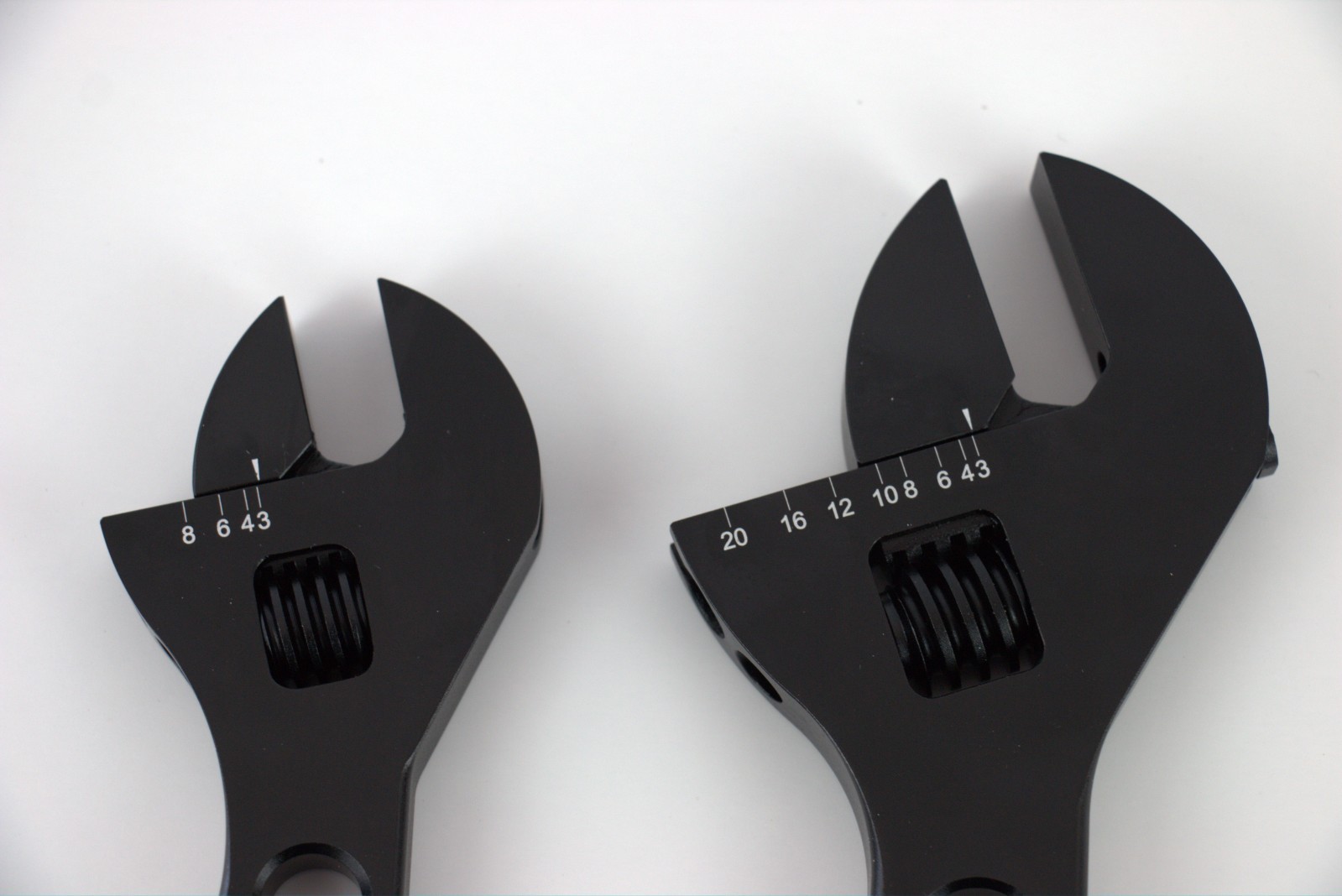 BLACK ALUMINUM STUBBY ADJUSTABLE AN FITTING WRENCH SET -3AN TO -20AN #5821/5822