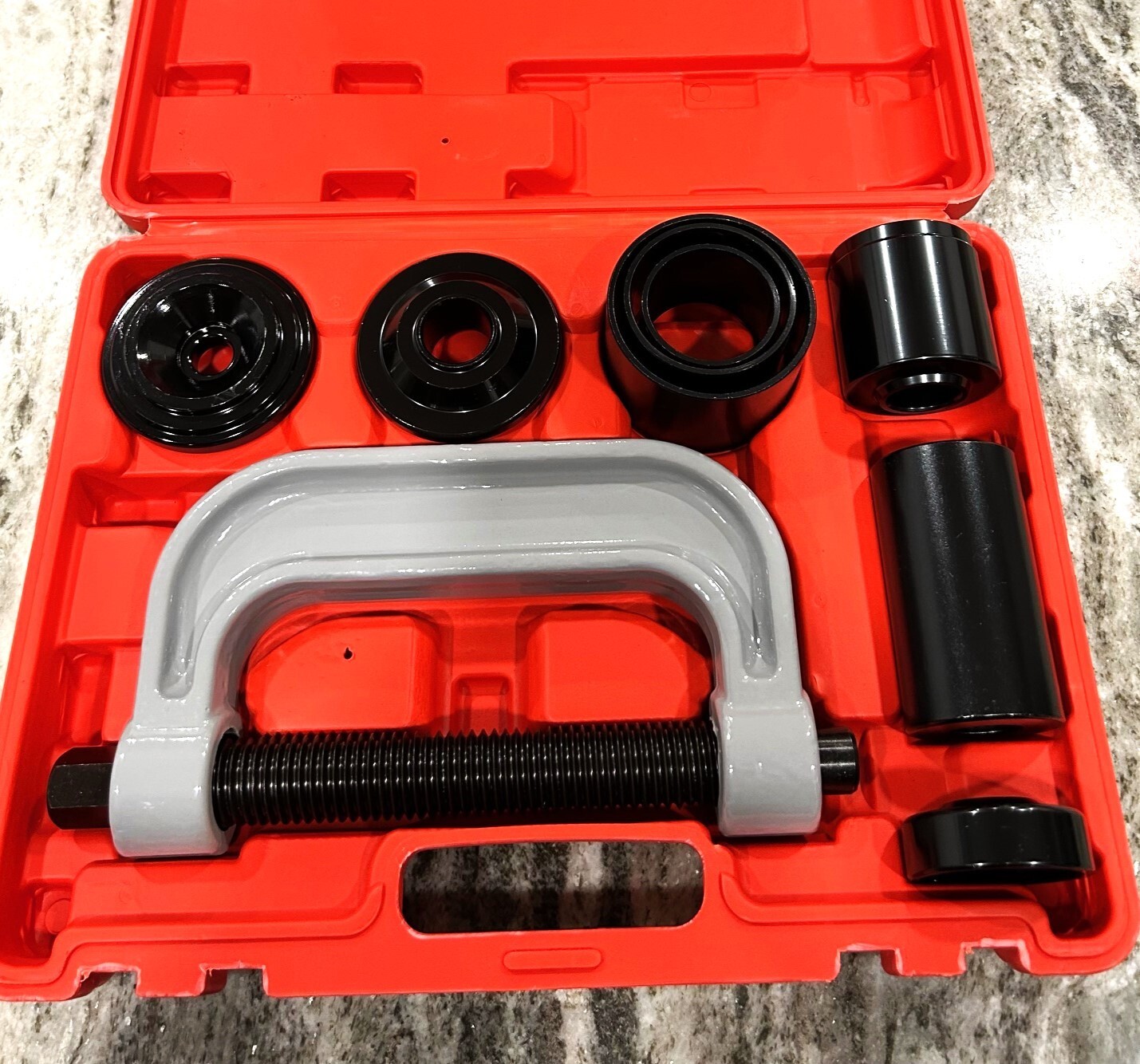GOLIATH INDUSTRIAL 4 in 1 Ball Joint Press U Joint Removal Tool 2WD 4WD BJ2W4W