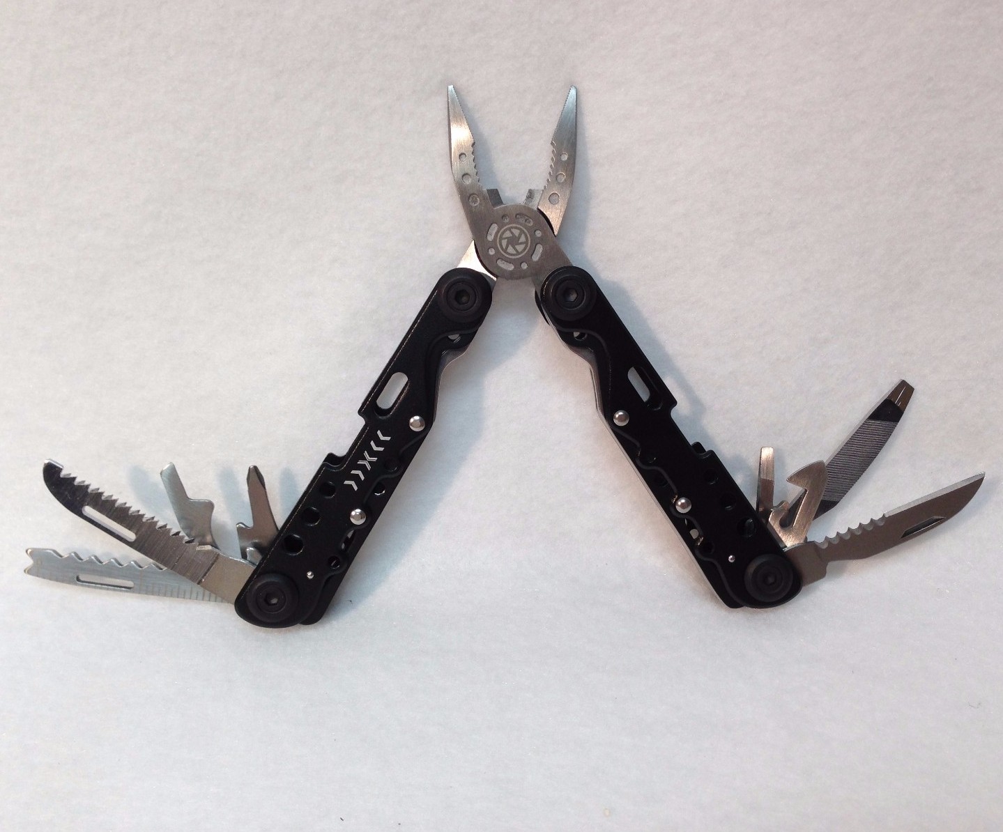New 14 In 1 Pocket Sized Multi-tool MULTI FUCTION TOOL PLIERS