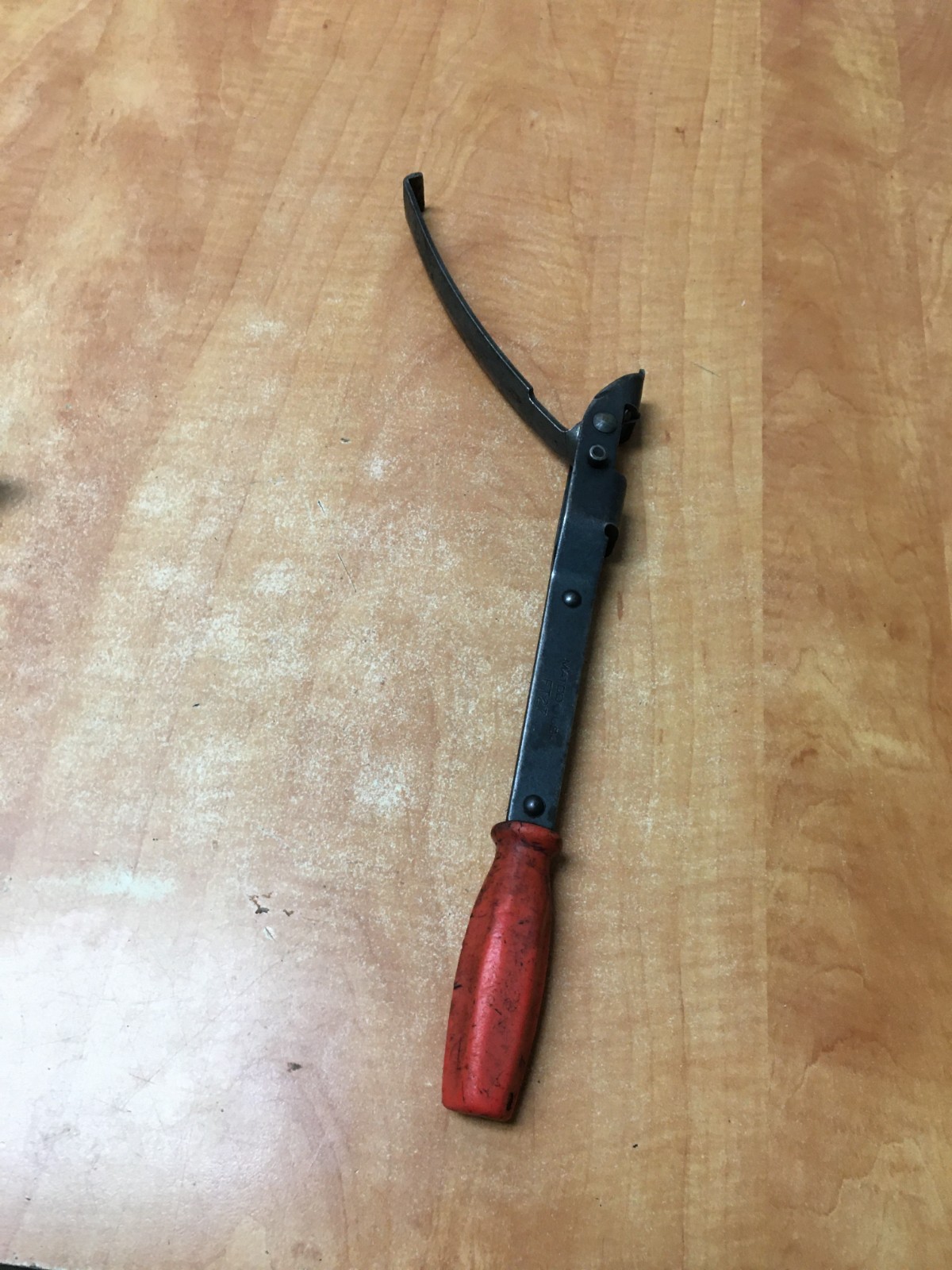 Matco USA FT27 Fly Wheel Turner Holder
