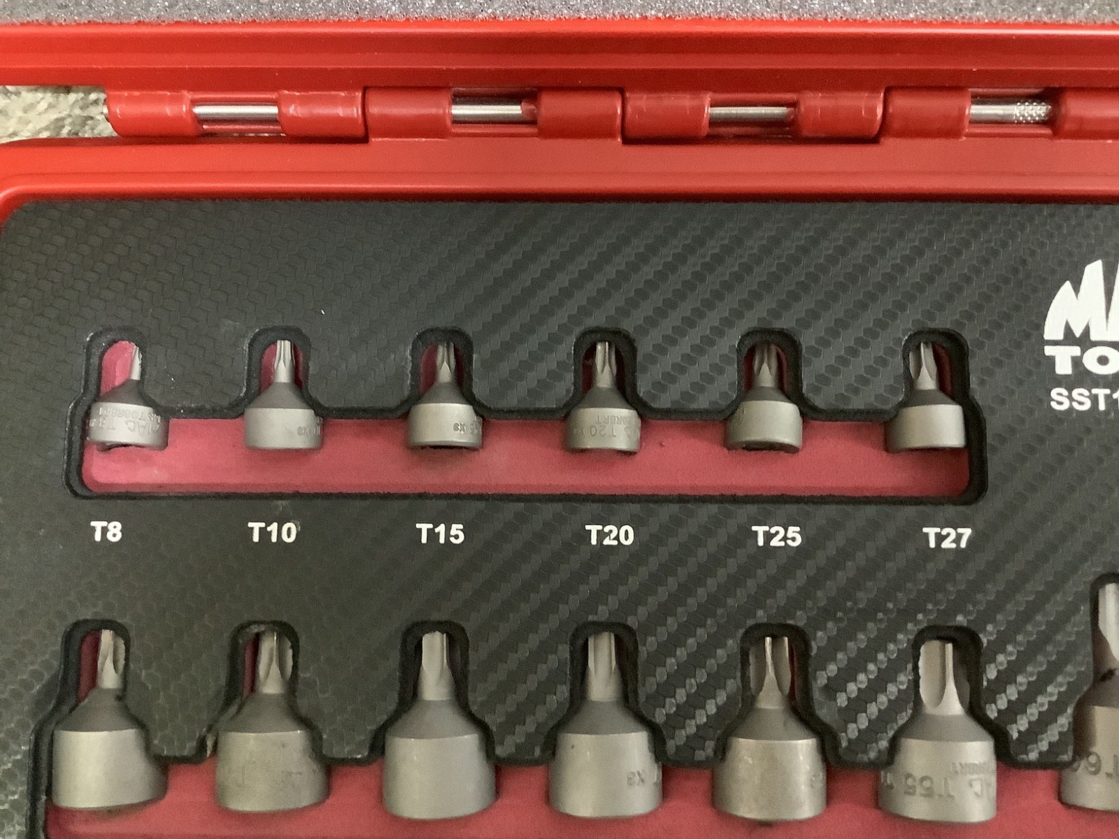 Mac Tols 13-PC. R.B.R.T. Stubby Star Driver Set SST13RBRT