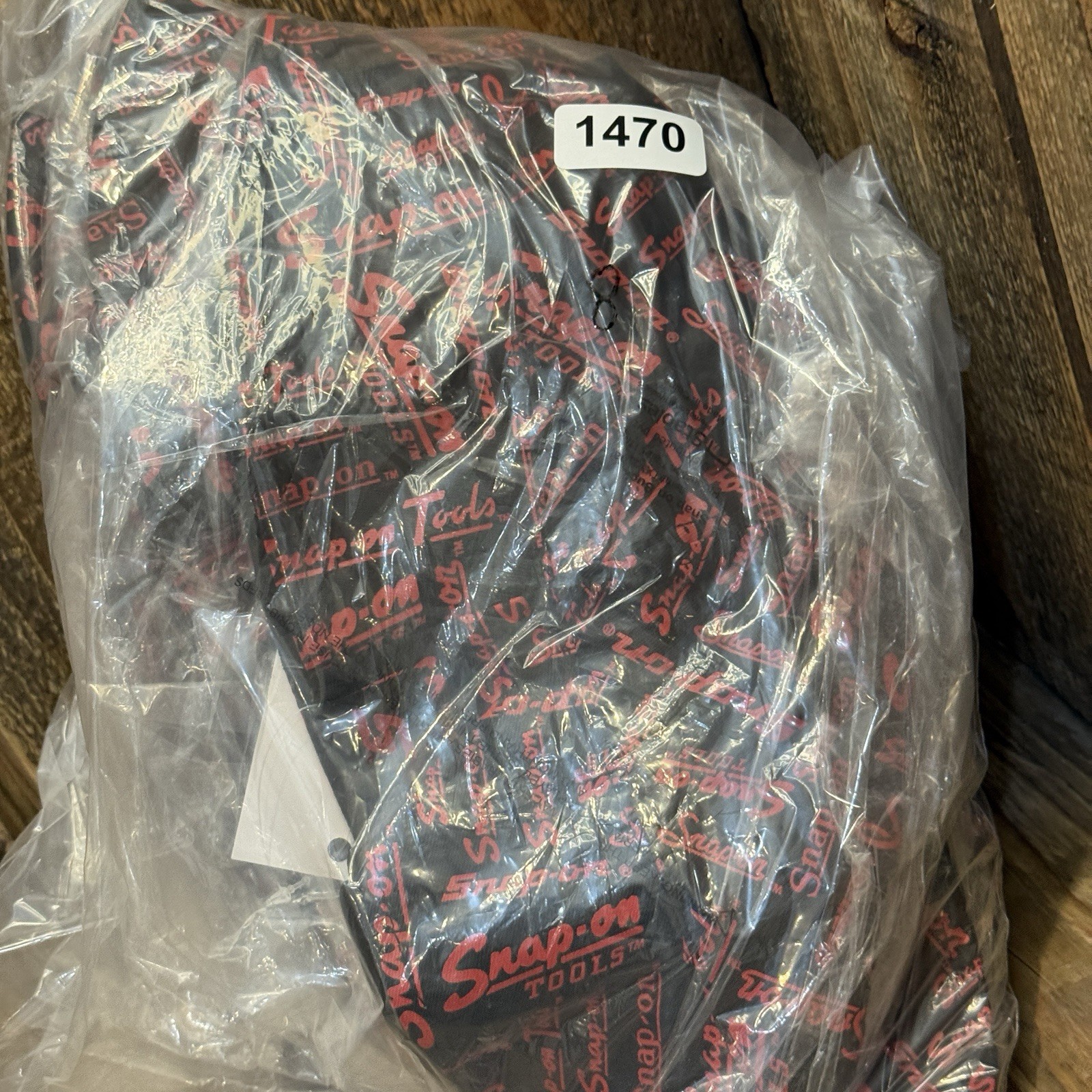 SNAP-ON TOOLS REVERSIBLE BUCKET HAT UNISEX ONE SIZE RED BLACK ALL OVER PRINT