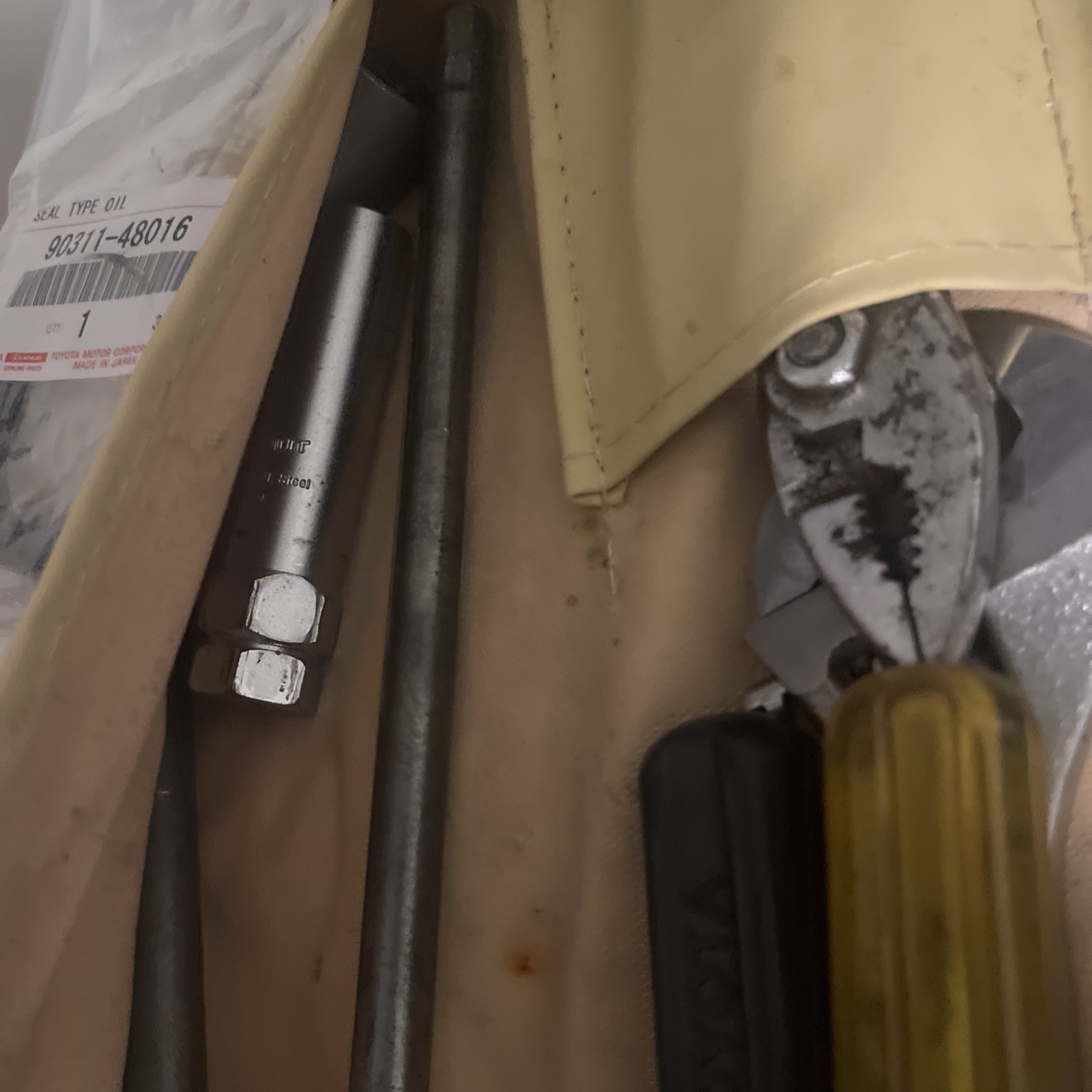 Toyota Tools With Tool Box