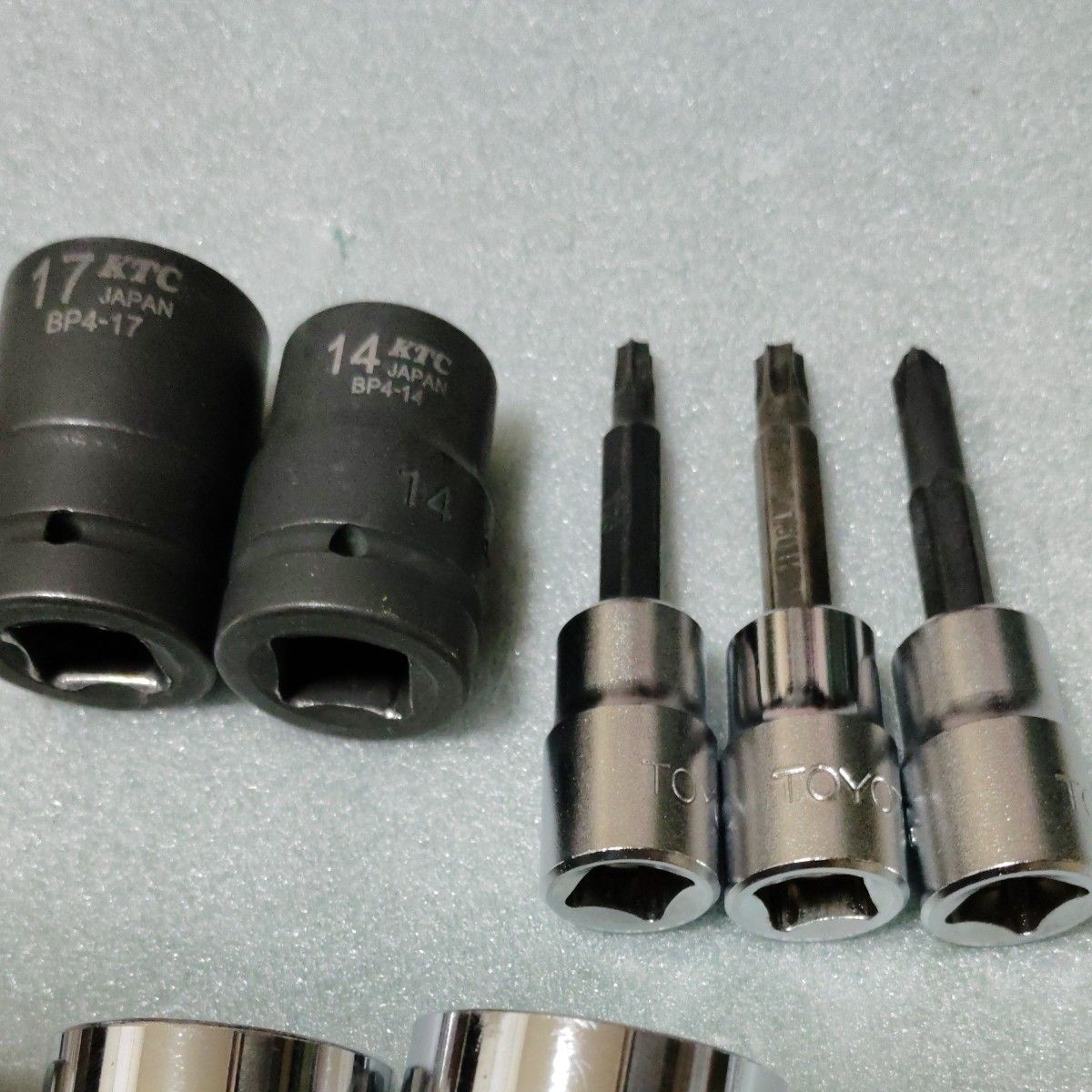 Vintage TOYOTA KTC Ratchet Socket Wrench Set OEM Tool Kit Japan Near Mint