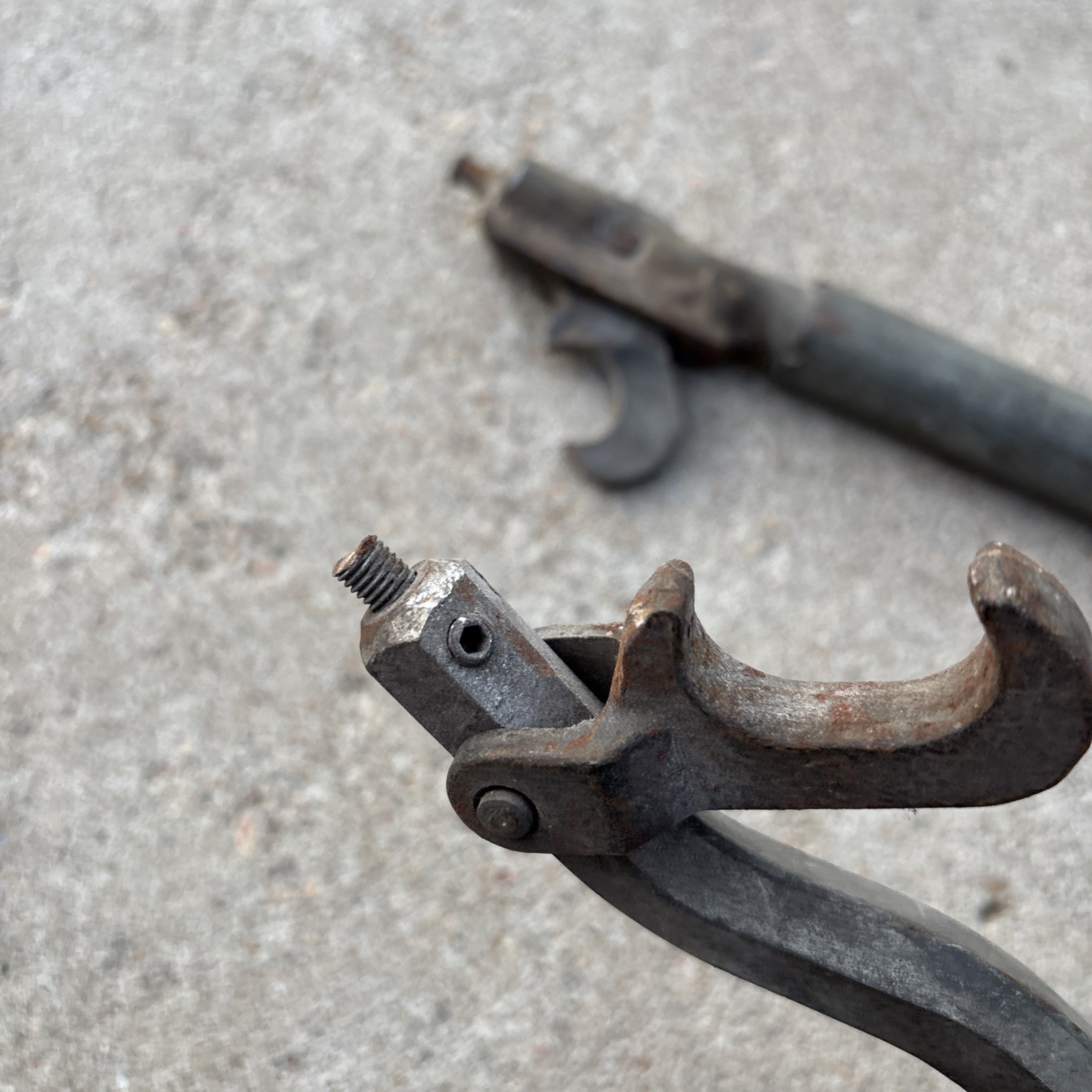 Cal Van Tools # 196 & Other Caster Camber Adjusting Tools