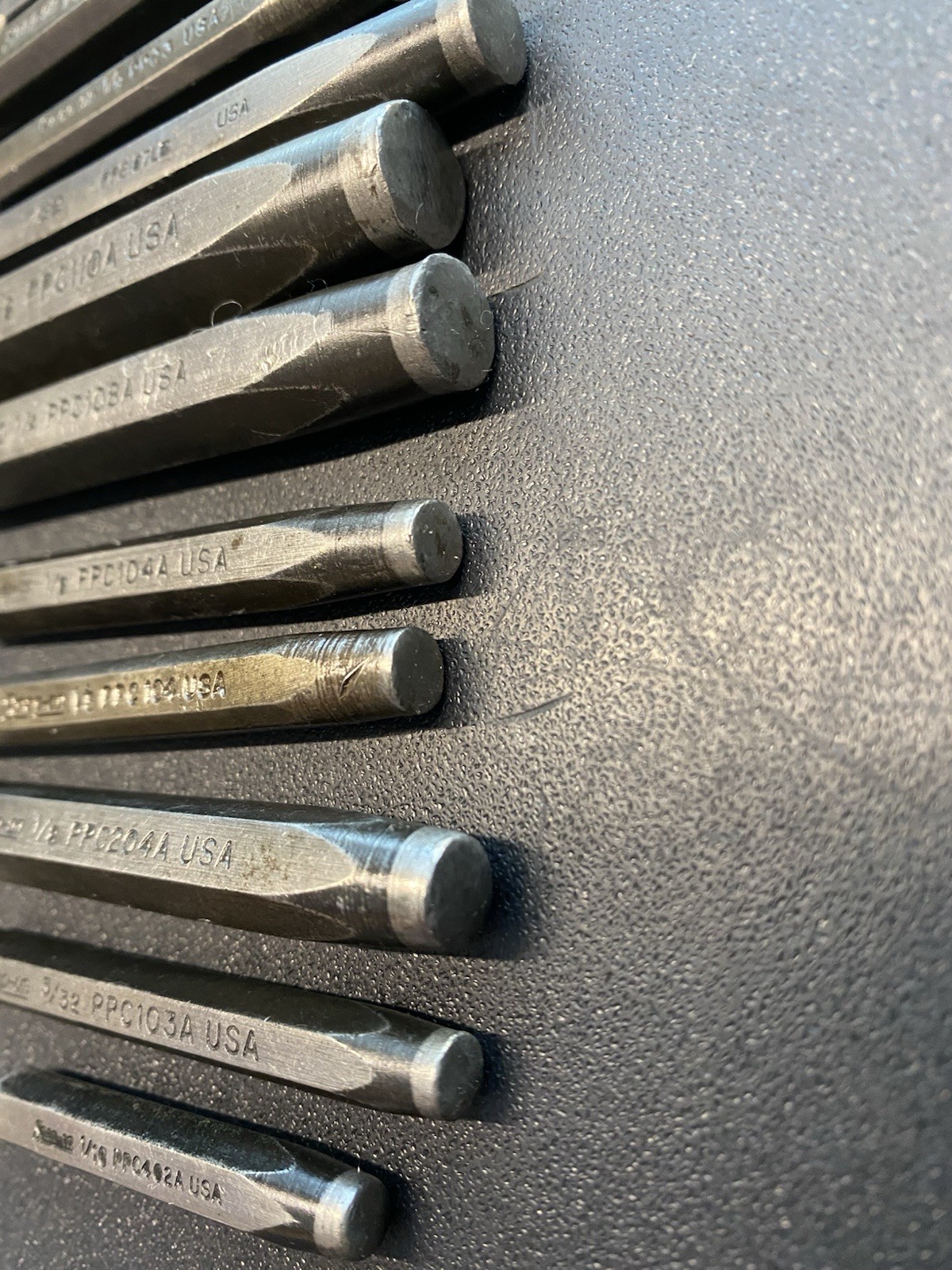 SNAP ON 24PC CHISEL, PUNCH Set Lot C-64b Pouch READ