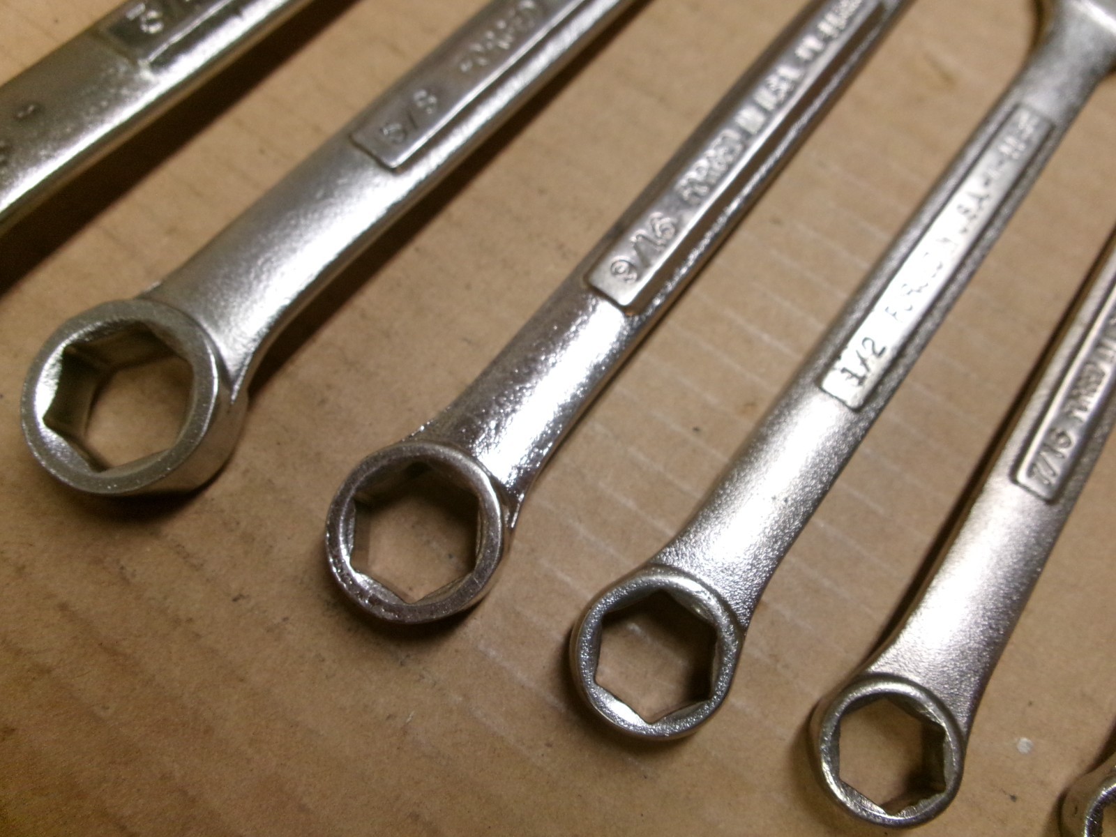 Craftsman 6-Piece 6-Point Metric Combination Wrench Set / Lot