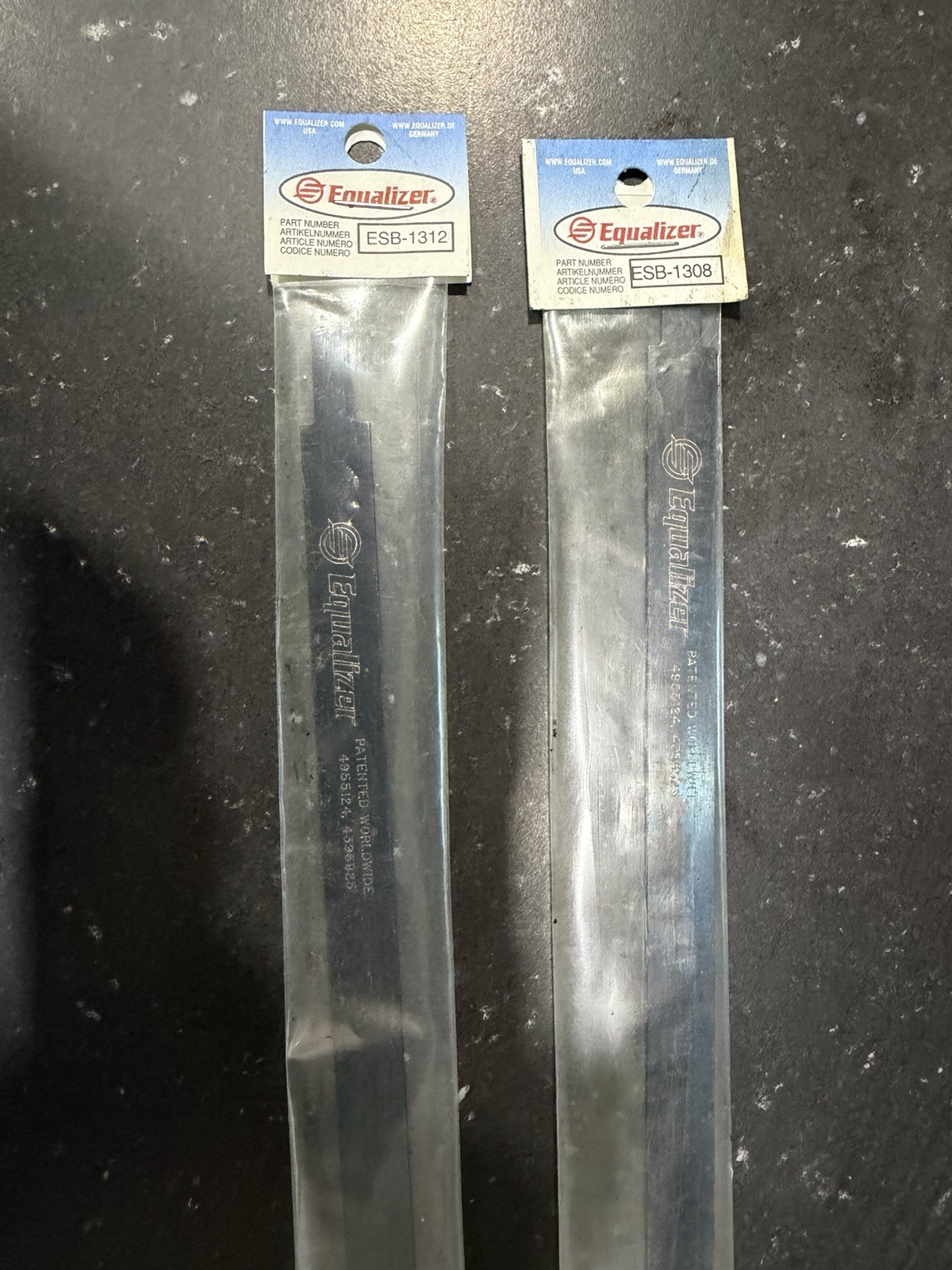 Equalizer 8″ & 12” Serrated Blades ESB1308 & ESB1312 Auto Glass Cut-Out Blades