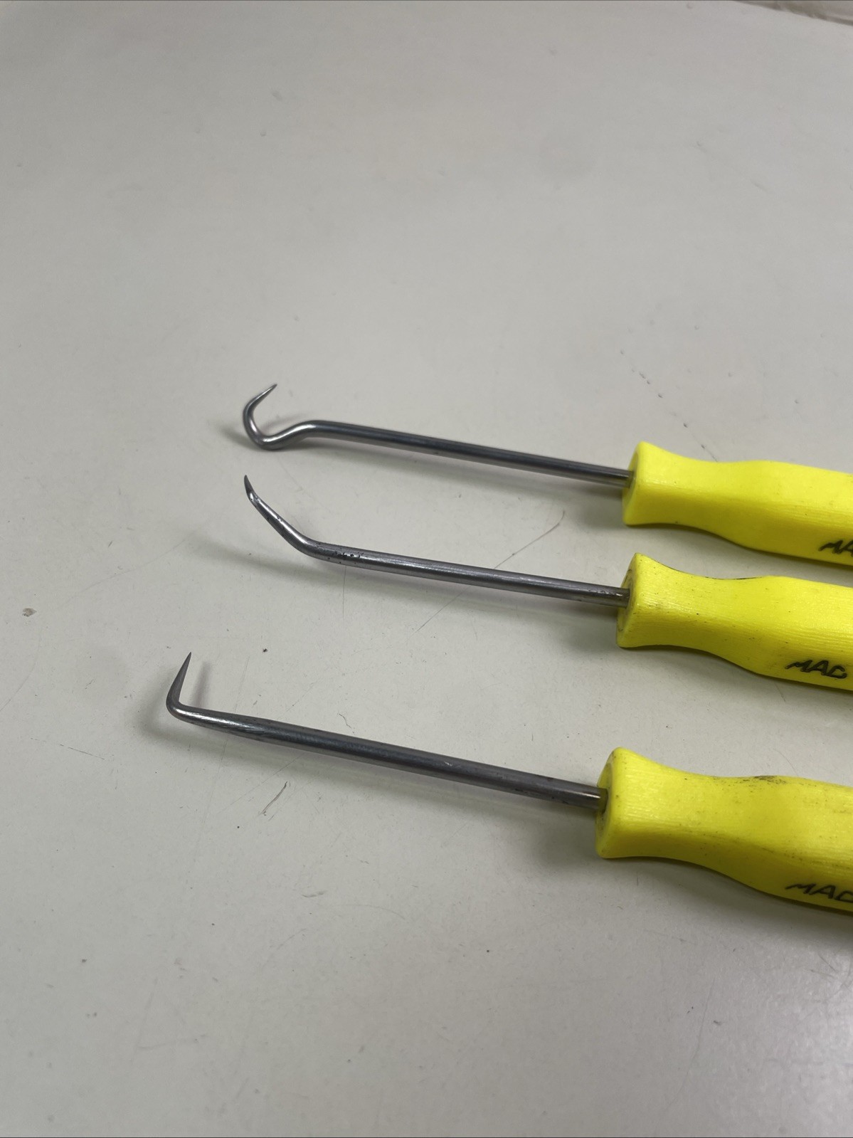 Mac Tools Yellow Handle 3 Piece Mini Pick Set PS22Y PS23Y PS24Y Good Condition