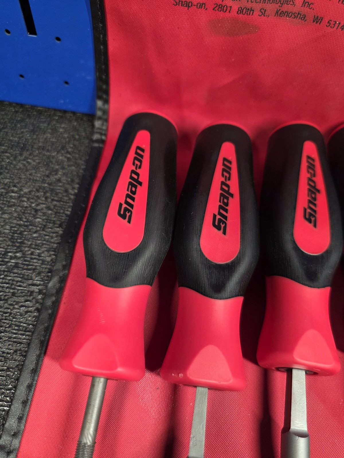 Snap-on Tools SGHBF200A 4-Piece LIGHT USE Red Handle Round File Set See Details