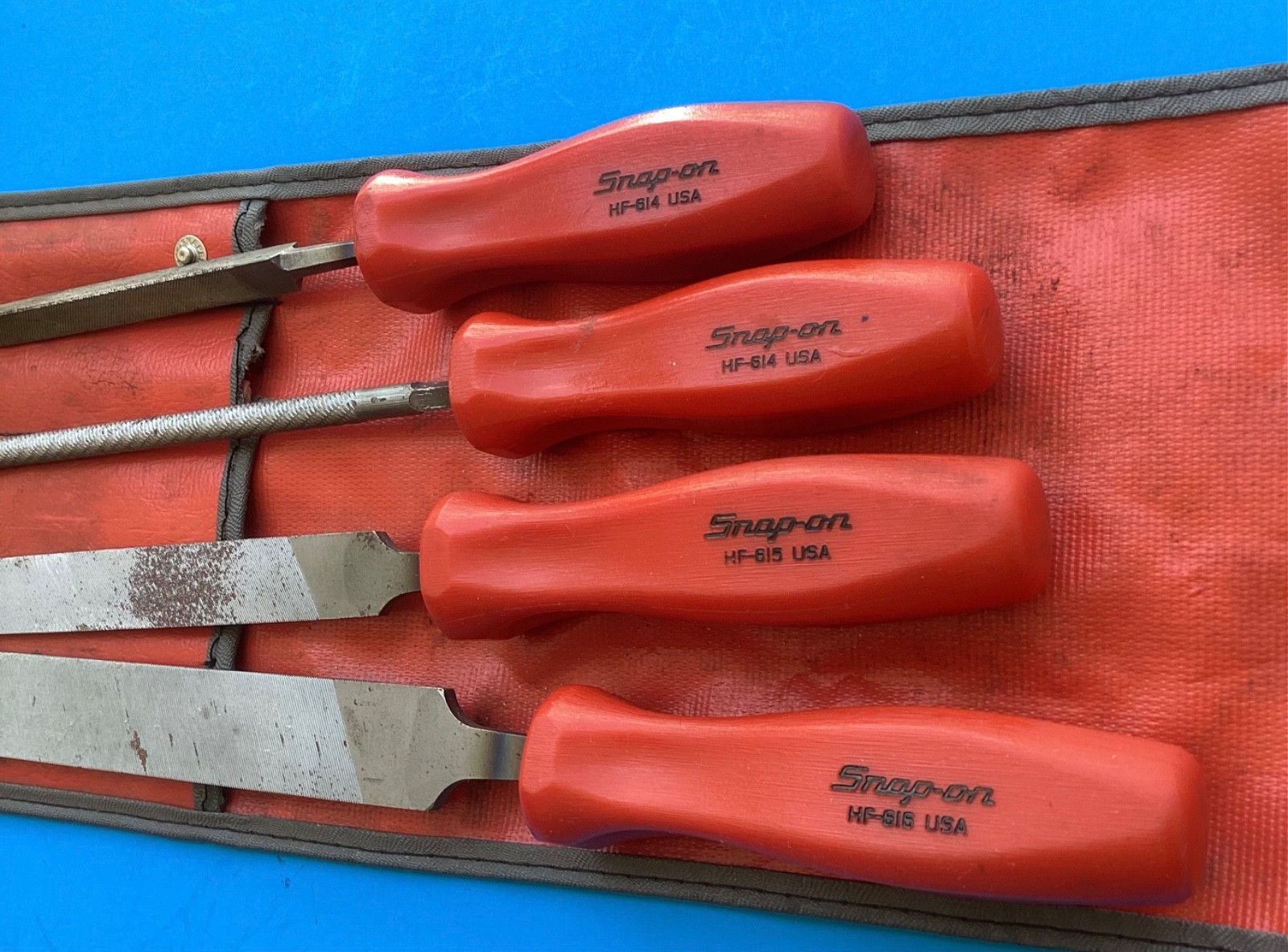 Snap-On Tools USA HBF500 4pc RED Hard Handle File Set & C0416 Pouch Kit Bag