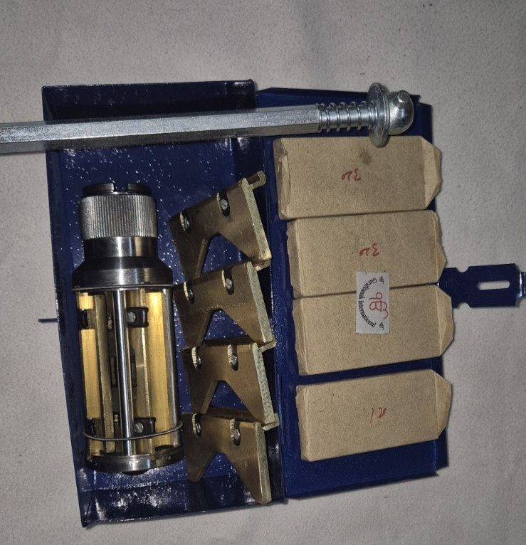 CYLINDER ENGINE HONE KIT 2 1/2″- 5 1/2″ + 4 SET HONING STONES high quality