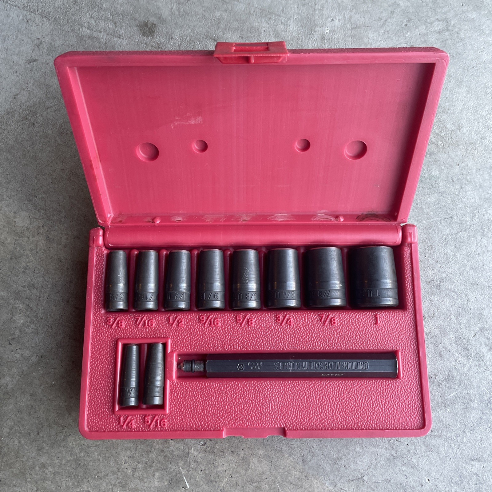 MAC Tools USA GC950 11pc (Complete) Gasket Cutter Set in Red Hard Case