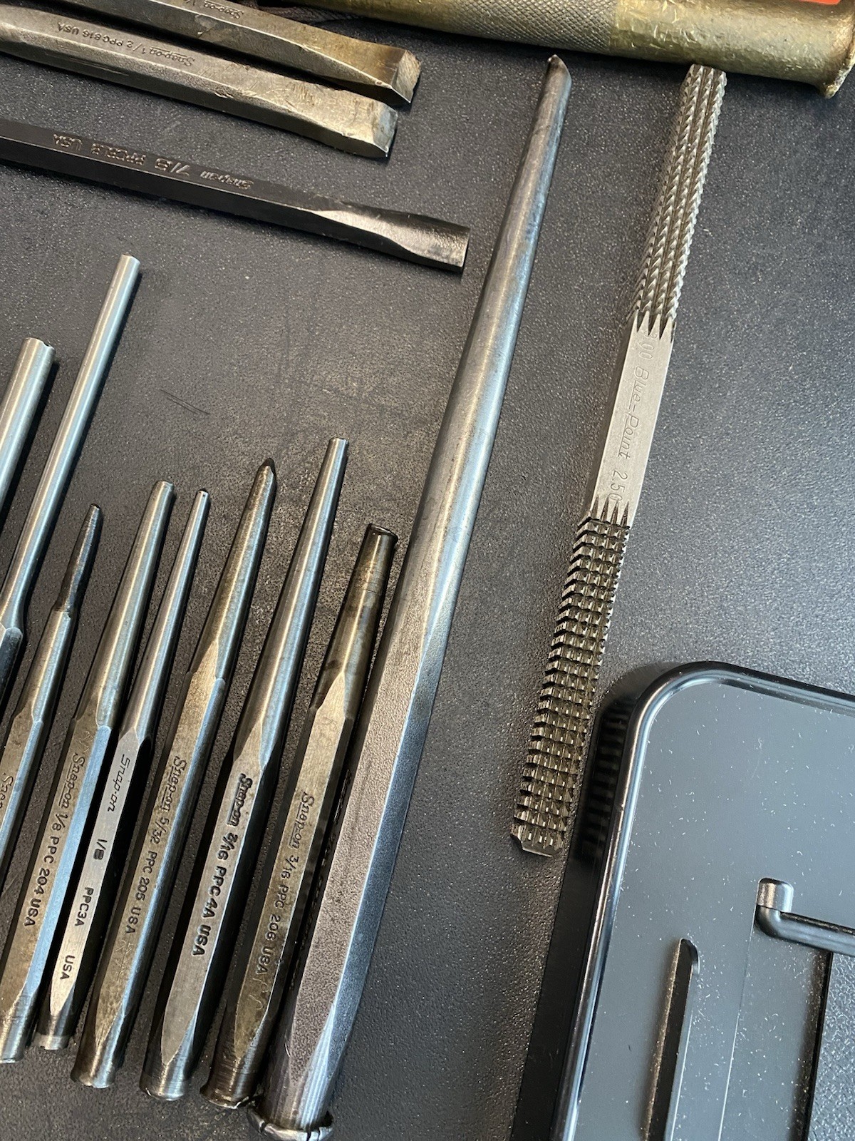 SNAP ON 24PC CHISEL, PUNCH Set Lot C-64b Pouch READ