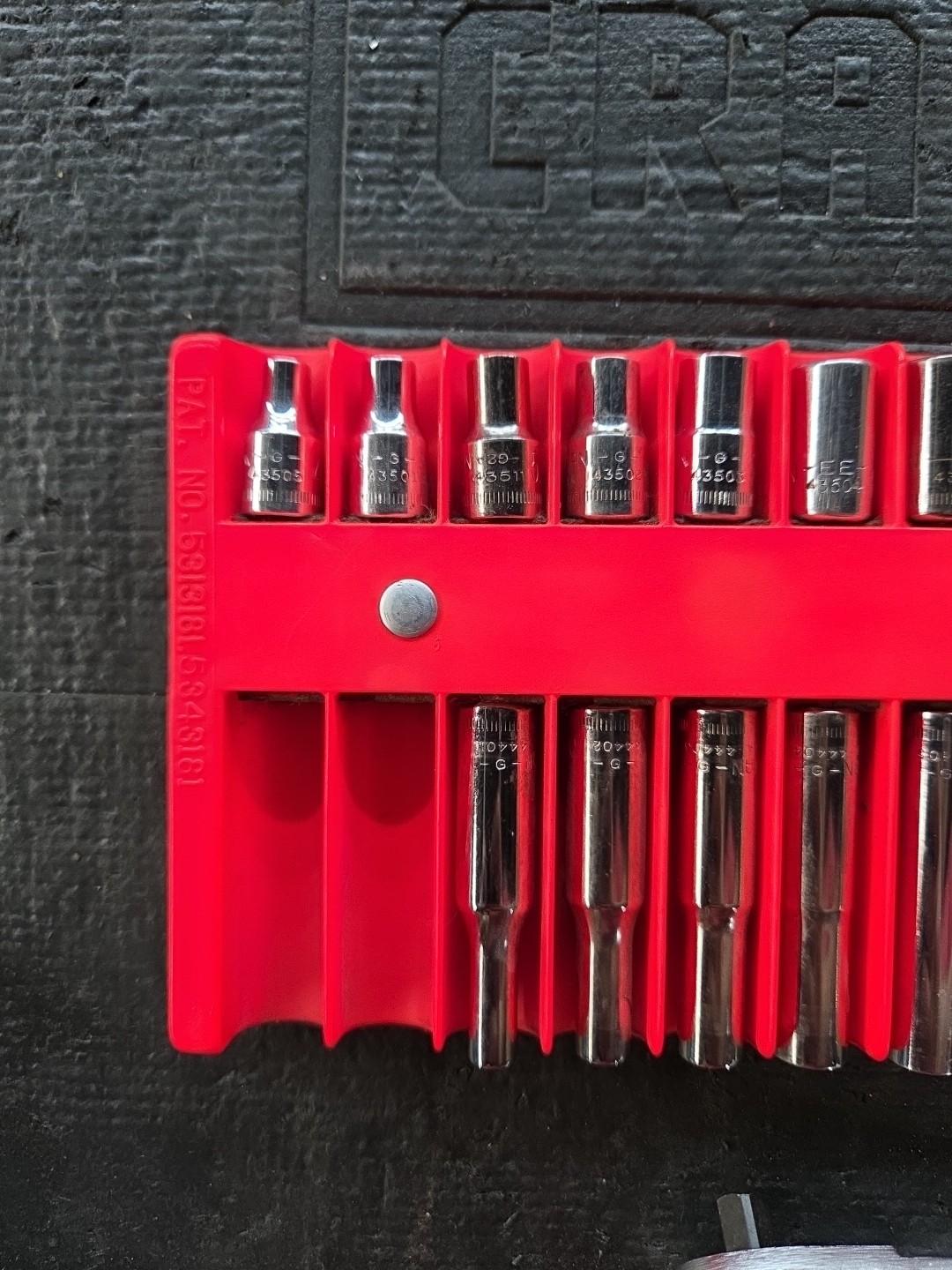 Craftsman USA 27-Piece 1/4″ Drive 6-Point Metric Deep Shallow Socket Set w/ Tray