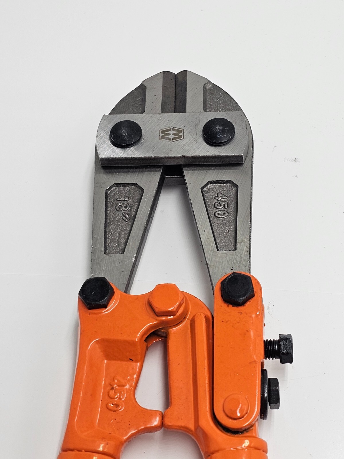 Wadfow 18″ Medium Size Bolt Cutter Soft Grip Rubber Ergonomic Handle Cutter 450