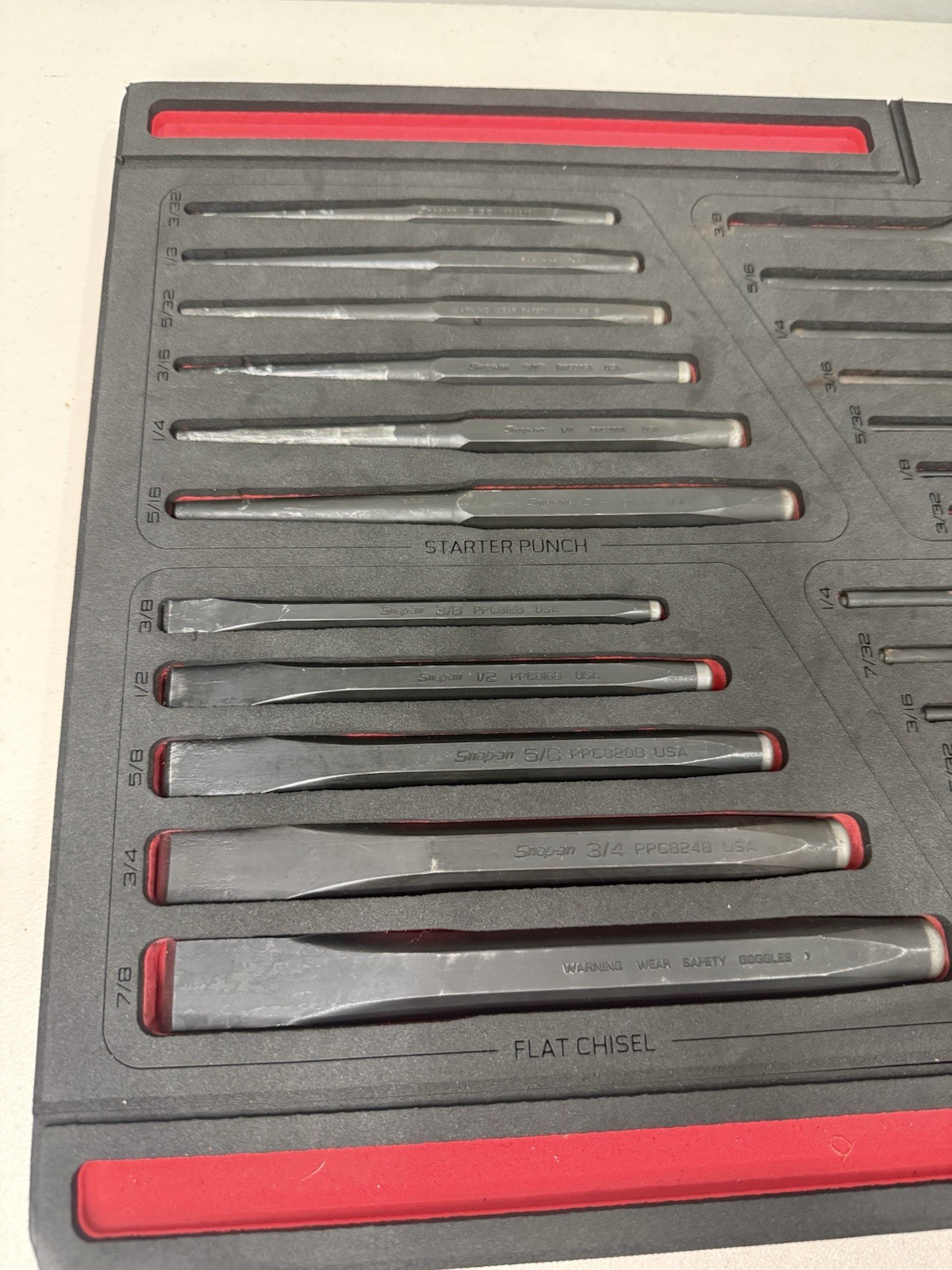 Snap On Tools PPC01FR 31 Piece Punch And Chisel Set- Used Missing One Piece