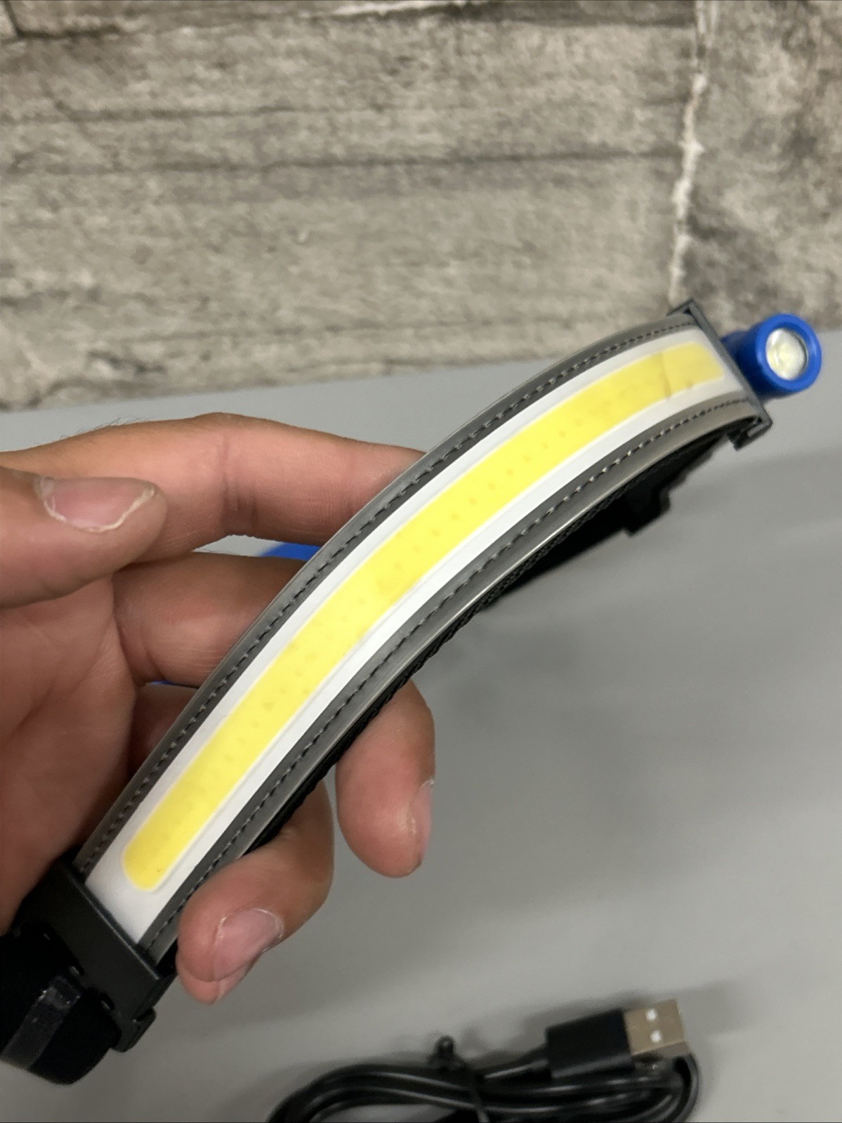 700 LUMEN DUAL LED STRIP AND PIVOTING HEADLAMP WITH MOTION SENSOR – BLUE Tested
