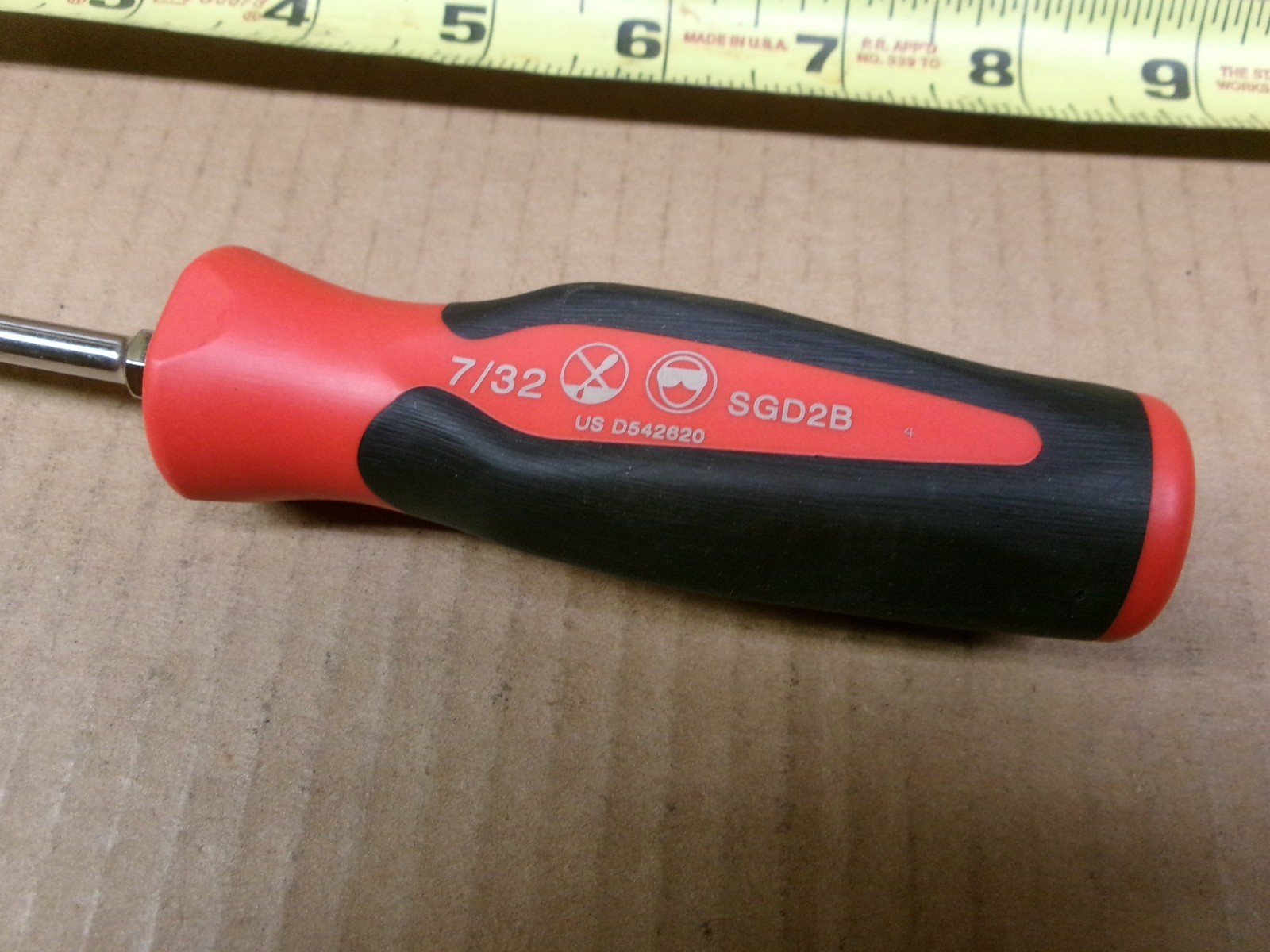 Snap On USA 7/32″ x 3″ Straight Blade Red Black Comfort Grip Handle No SGD2B
