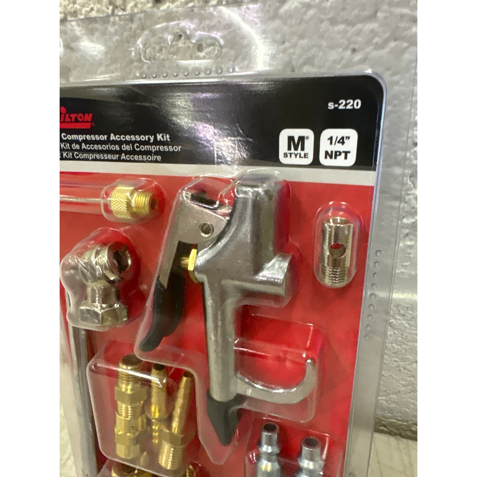 Milton Industries M Style 1/4″ NPT Compressor Starter Kit – 16 Piece, Air Tools