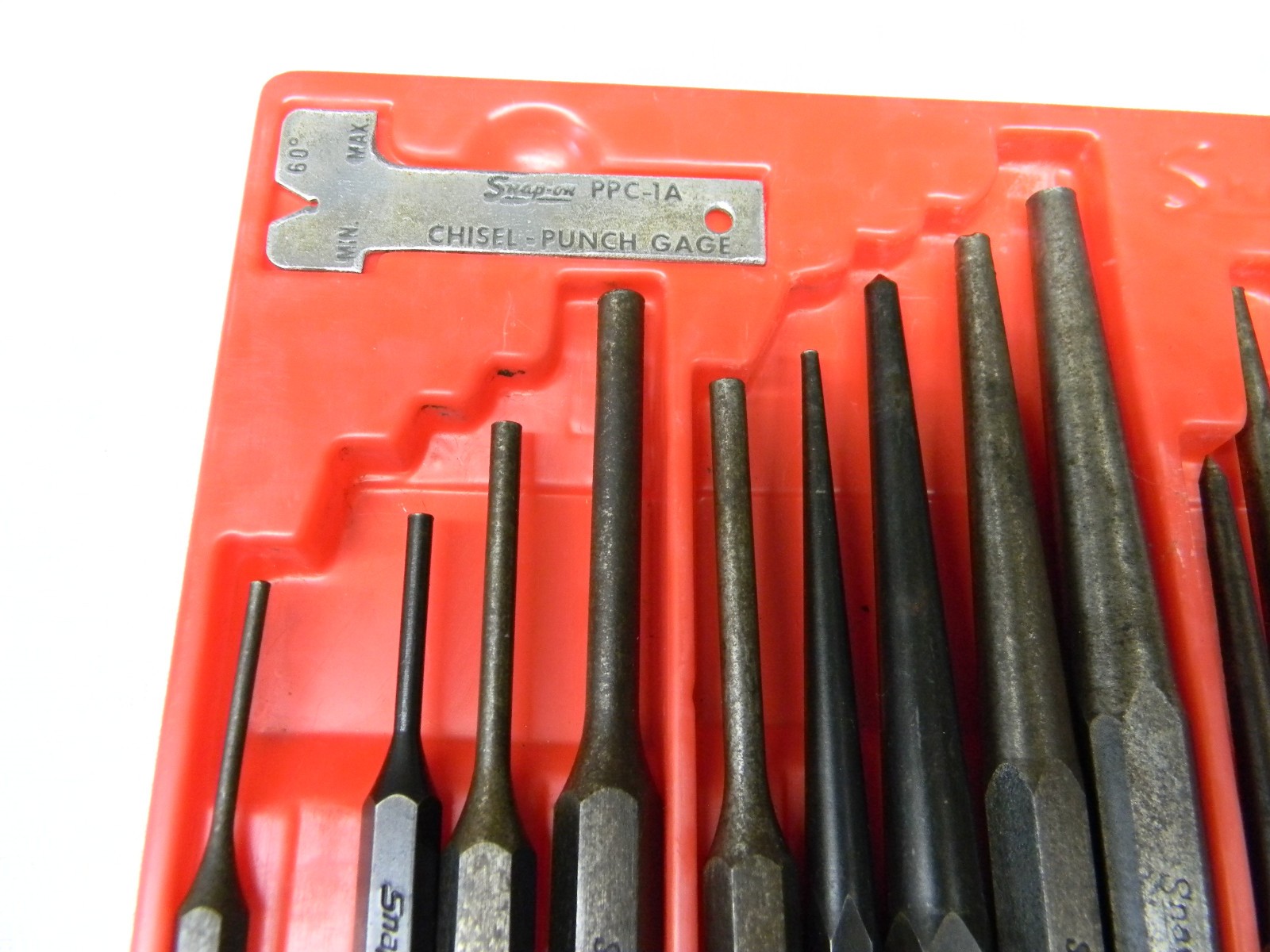 SNAP-ON 15PC PUNCH AND CHISEL SET #PPC715A IN PLASTIC TRAY MISSING 1 PIECE