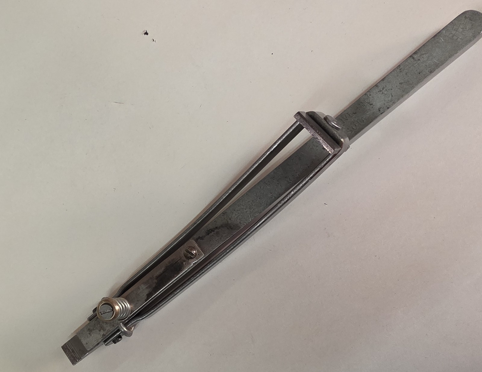 Vintage Minnesota Automotive Flywheel Turner USA