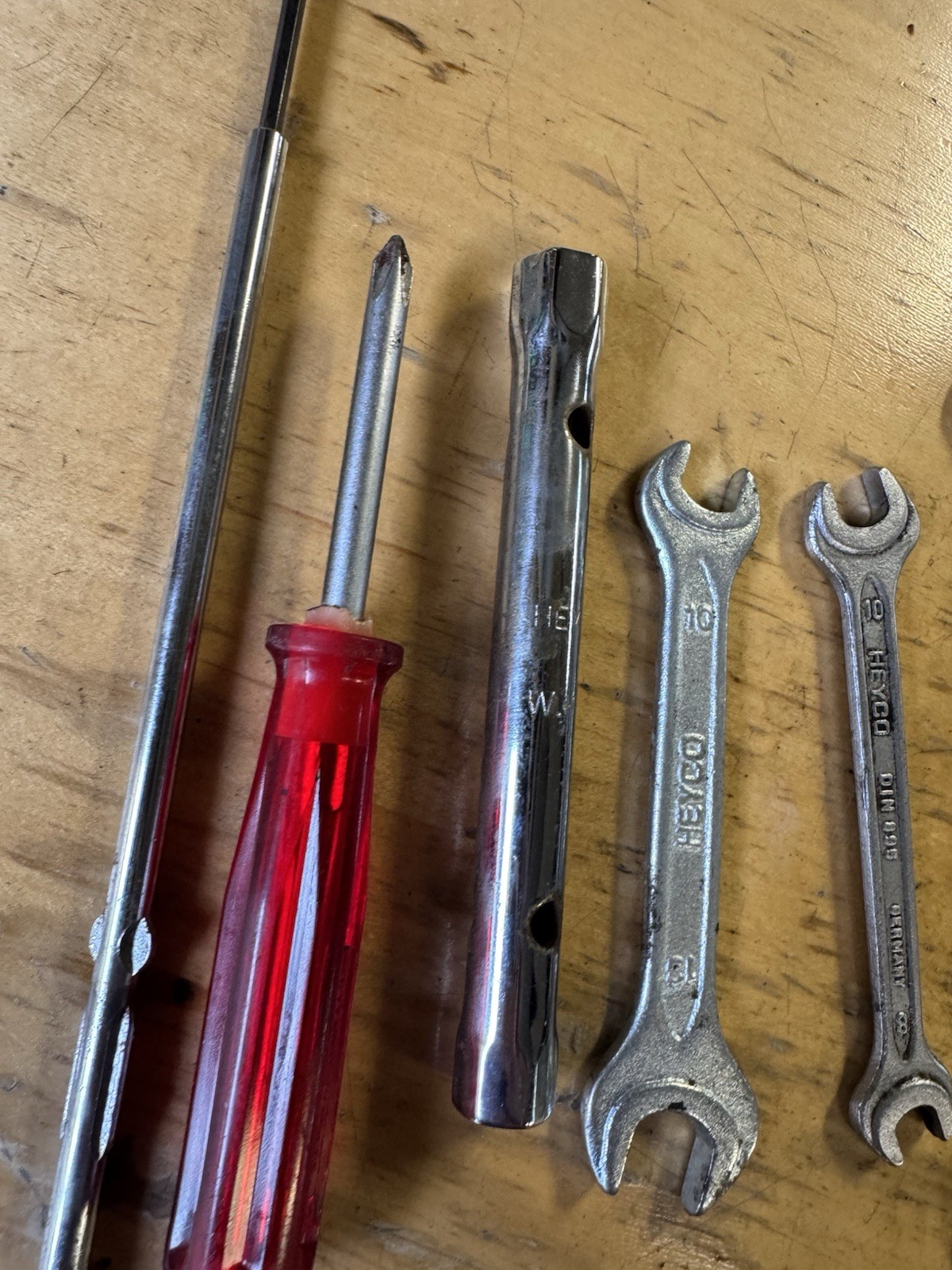 BMW E23 E24 E28 E9 M30 set of hand tools for tool kit