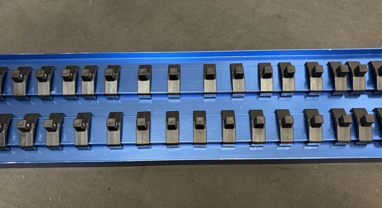 Mac Tools 1/4″ BLUE 48pc Socket Tray Rack Holds Shallow & Deepwell Sockets