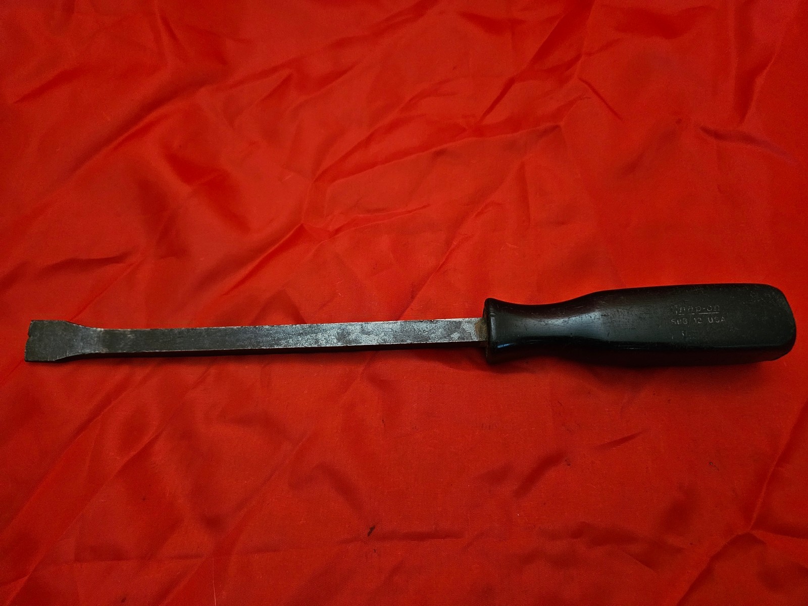 Snap-on SPB12 11.25″ Curved Head Pry Bar Prybar Black Hard Handle USA S17