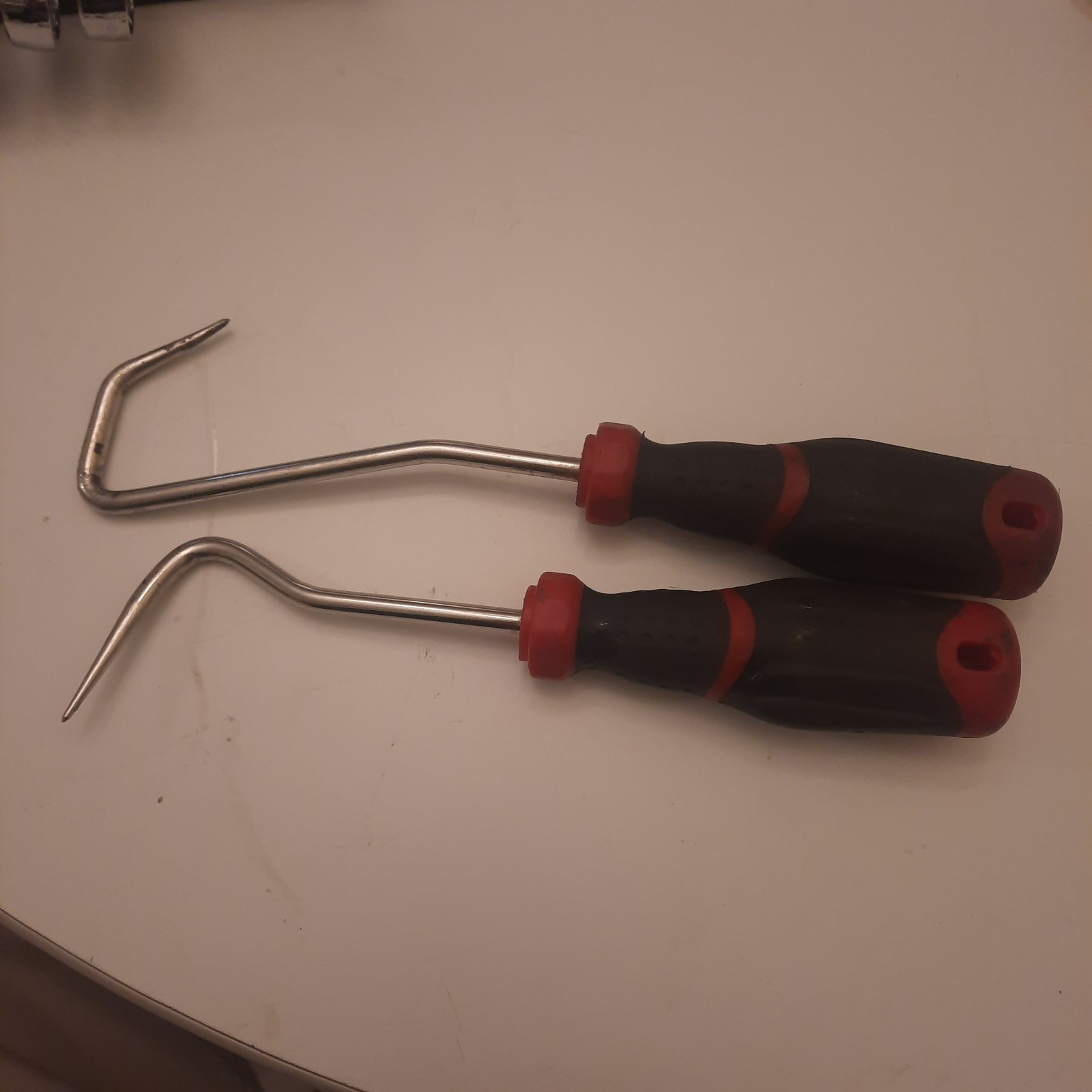 Matco HPR5S5 HPR5S1 Red/Black 2pc Hose Pick Remover. Some Patina.