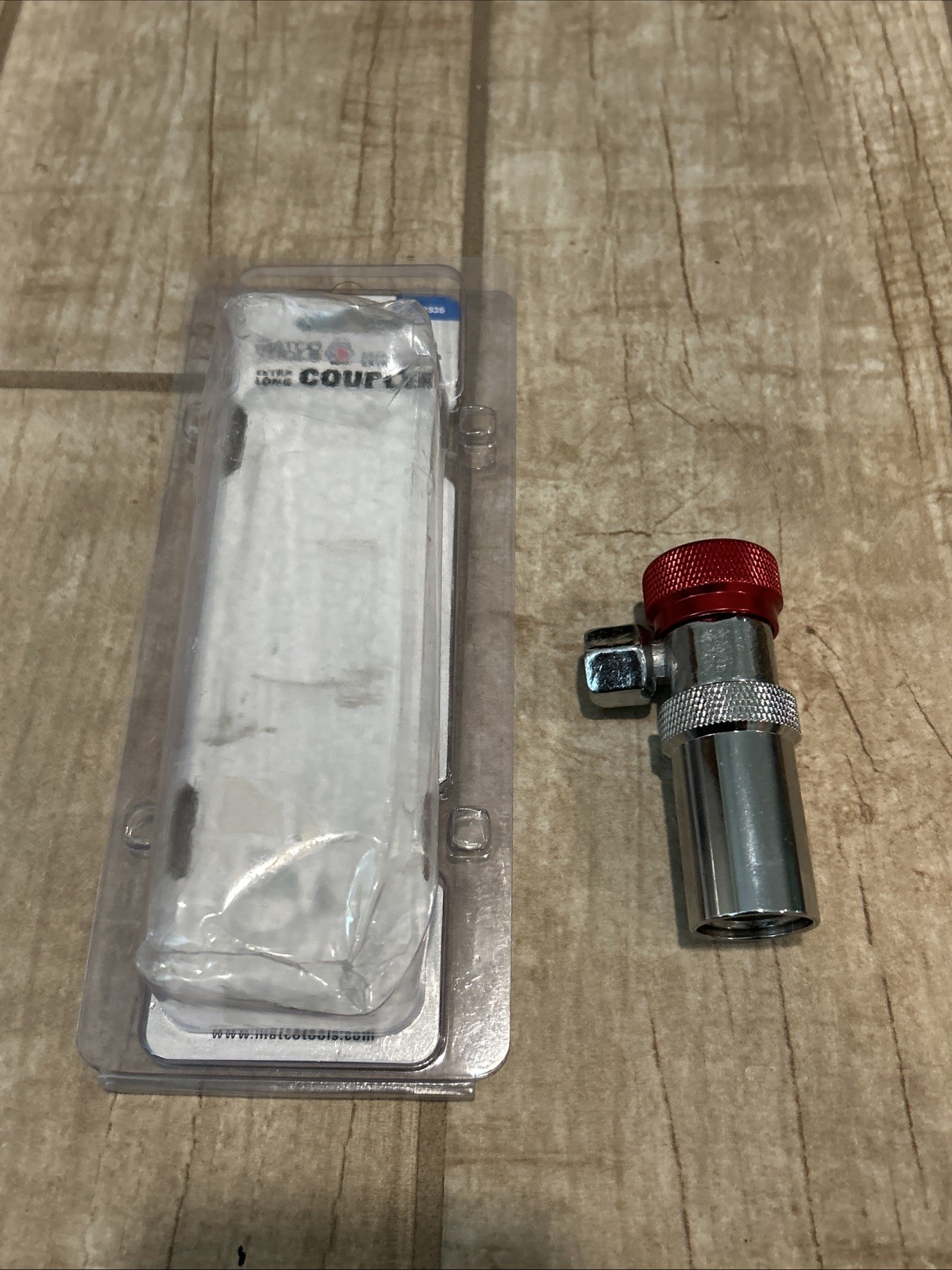 Matco Tools AC82836 Extra Long Coupler AC R134A Red High Side