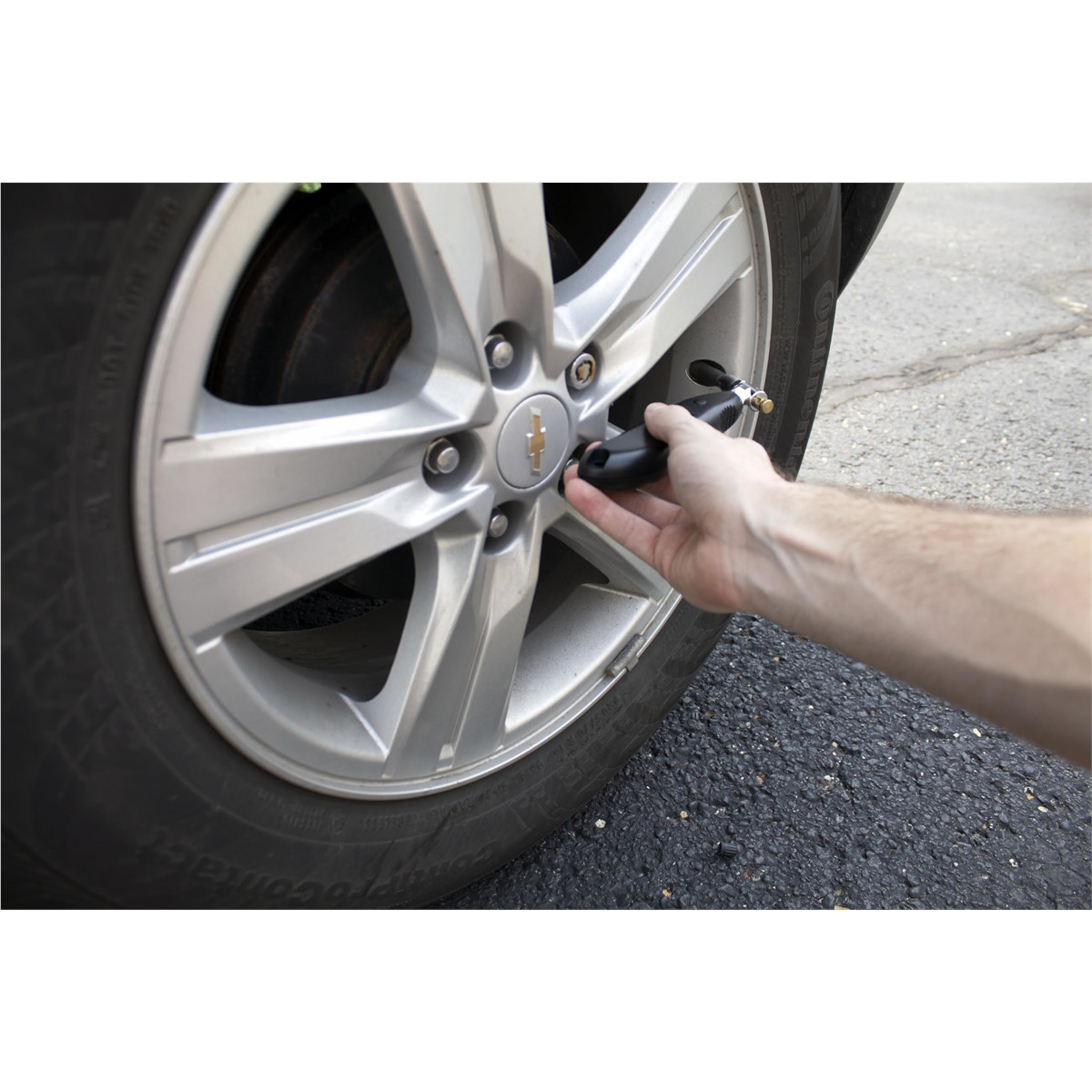 K Tool International 89042 Digital Tire Pressure Gauge with Bleeder for Garages,