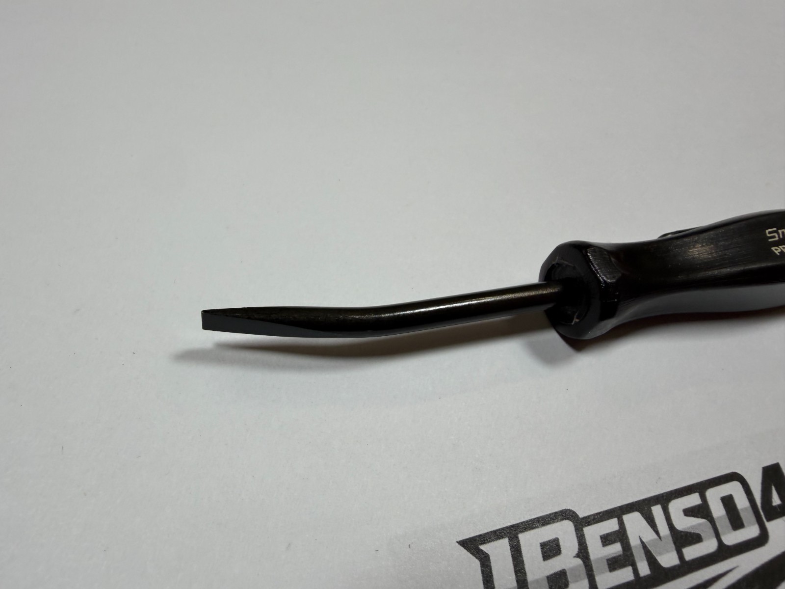 Snap-on Tools USA NEW BLACK 5″ Length Angle Tip Mini Pocket Prybar PBMB5BK