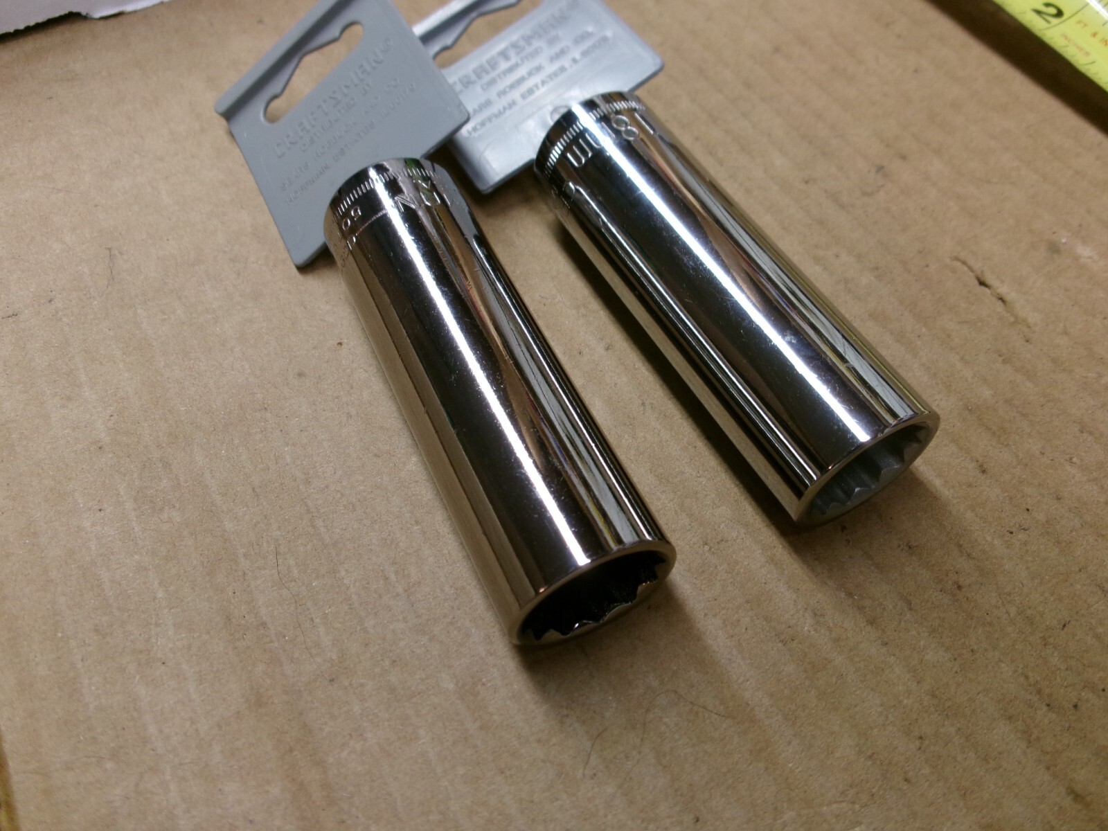 Craftsman USA 1/2″ 2-Piece Dual Marked 12-Point Deep Socket Lot 18 + 19 MM