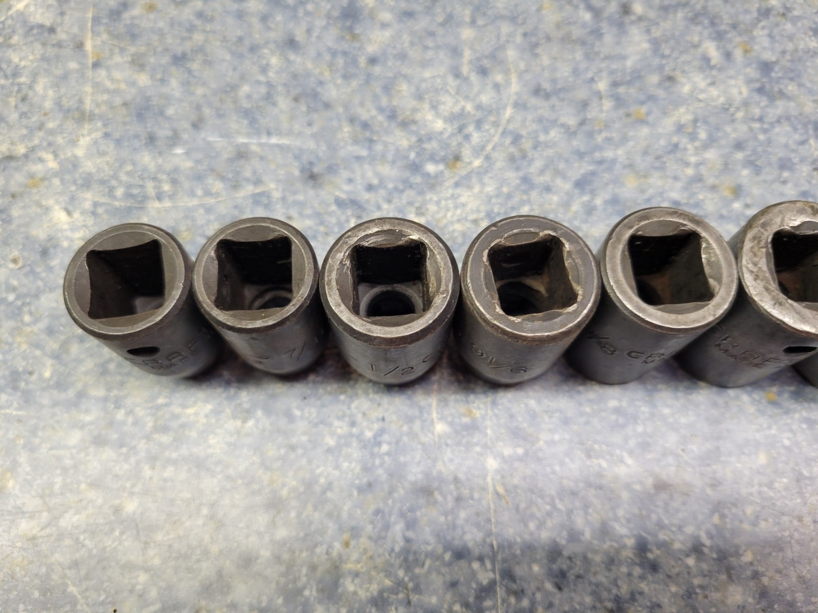 Craftsman USA 12-Piece 1/2″ Drive 6-Point Impact socket Set 3/8 – 1-1/16
