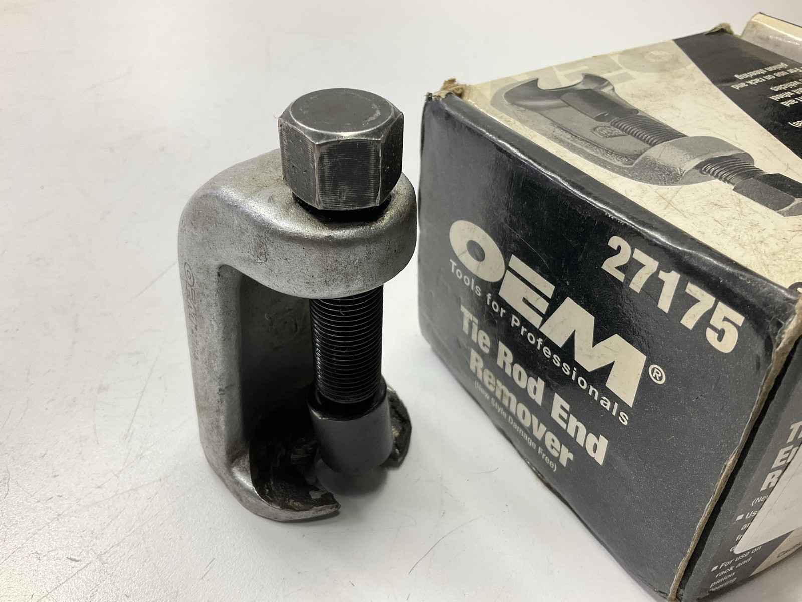 USED #39 – OEM Tools 27175 Damage Free Tie Rod End Remover Removal Tool