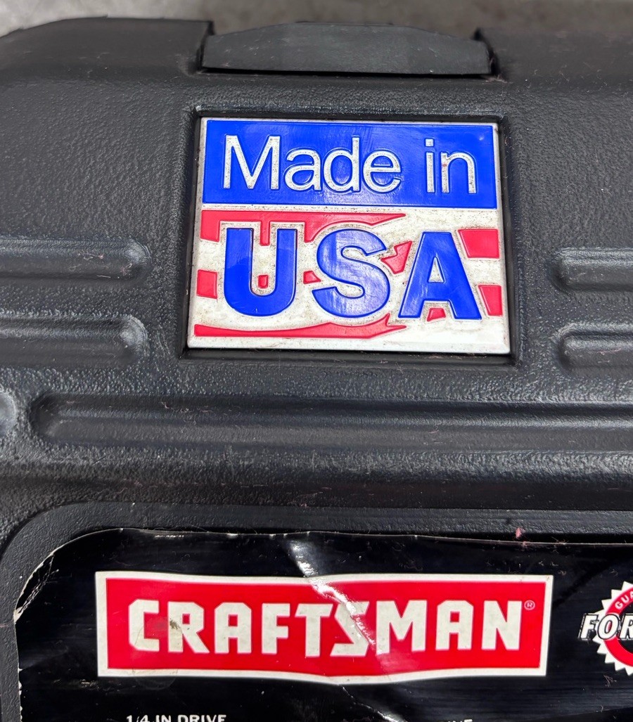 Craftsman USA 137 Piece Mechanic Tool Set with Case No 34137 Very Good!