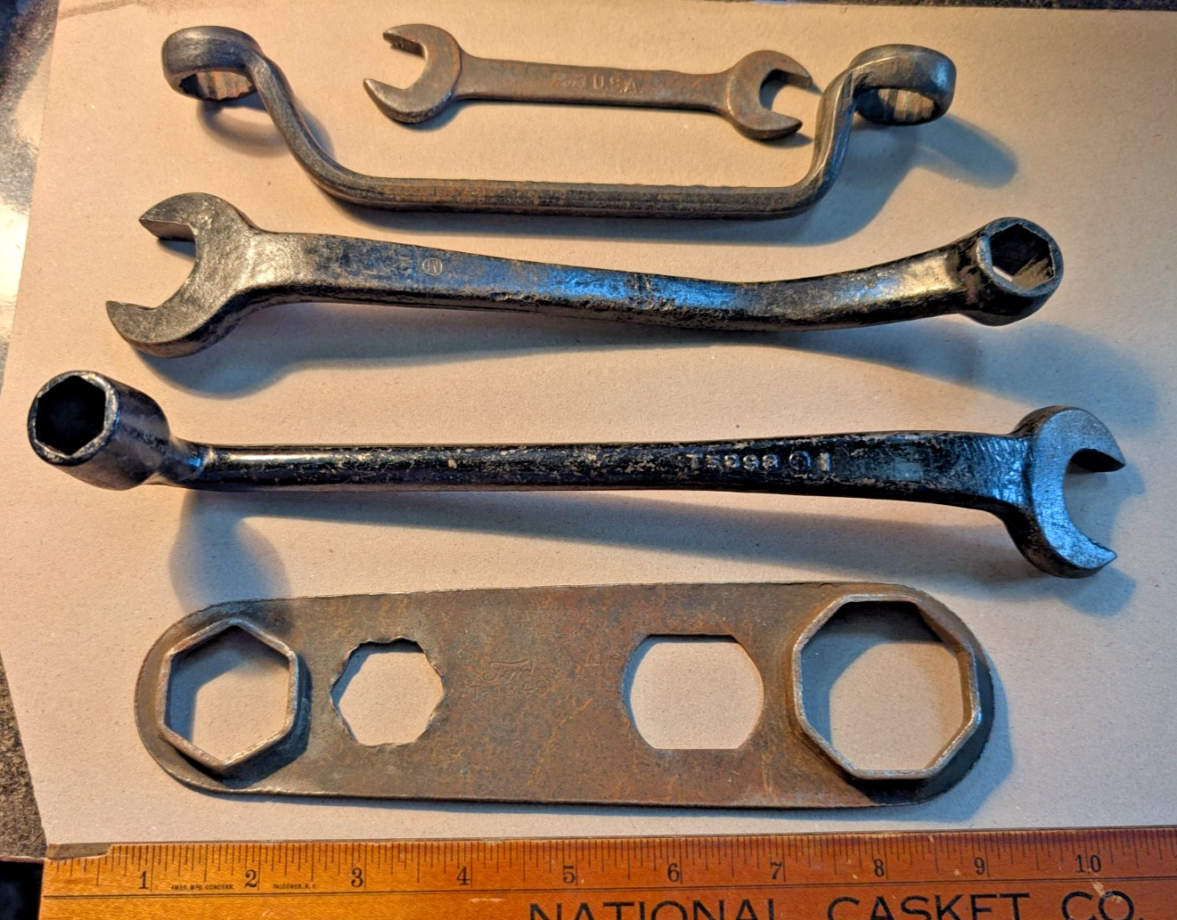 Lot of (5) Antique Ford (Script) Hand Tools