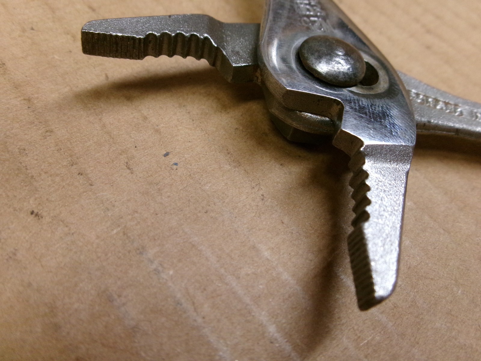 Diamond 5-1/2″ Slip Joint Multi Tool No N25